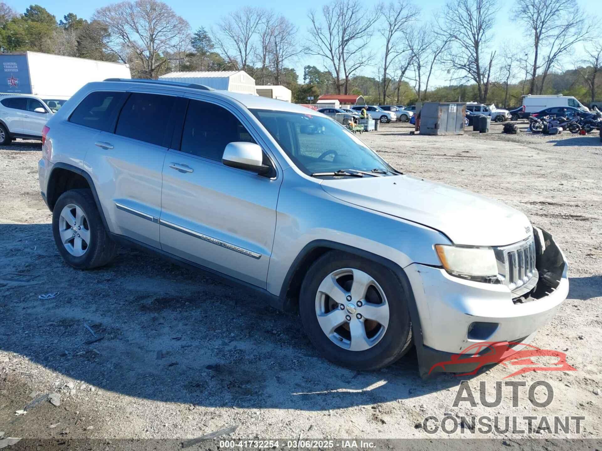 JEEP GRAND CHEROKEE 2011 - 1J4RS4GT8BC705813