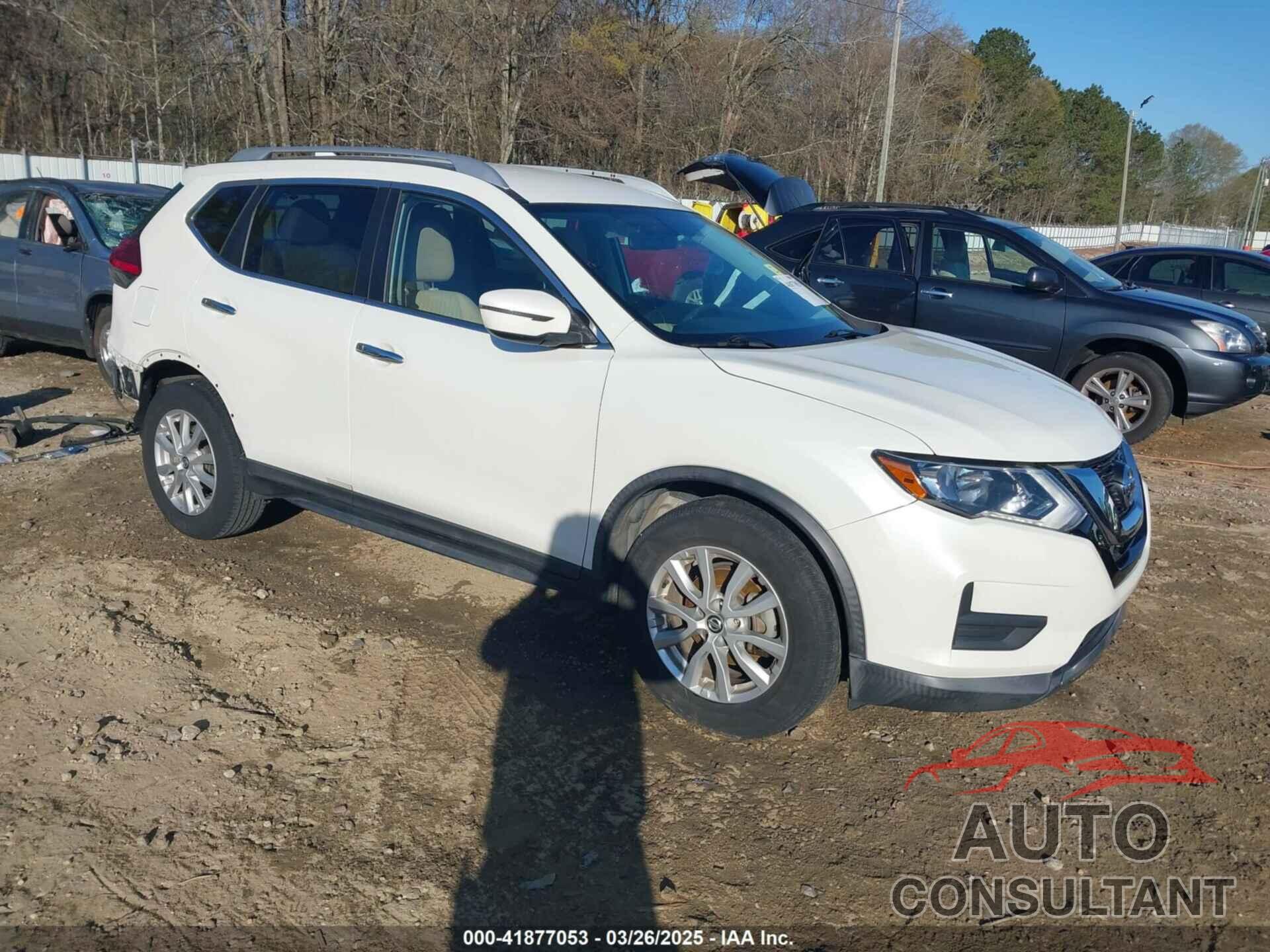 NISSAN ROGUE 2017 - KNMAT2MT3HP514861