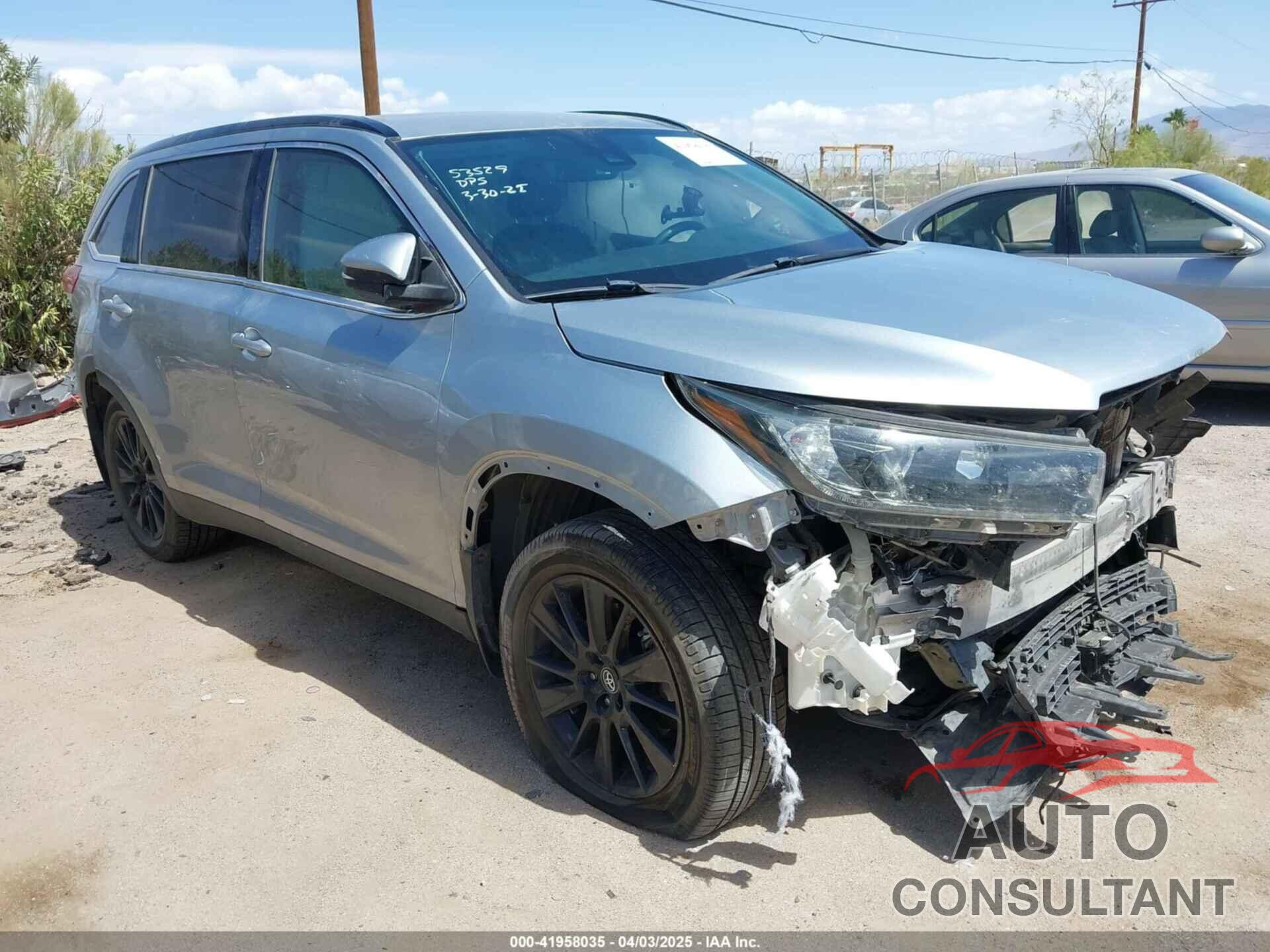 TOYOTA HIGHLANDER 2019 - 5TDKZRFH5KS571435