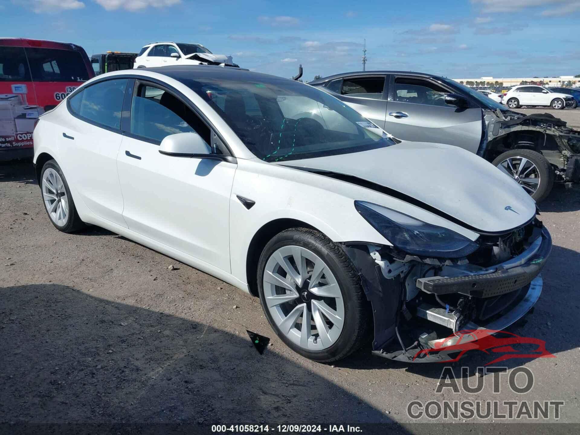 TESLA MODEL 3 2022 - 5YJ3E1EA6NF317103