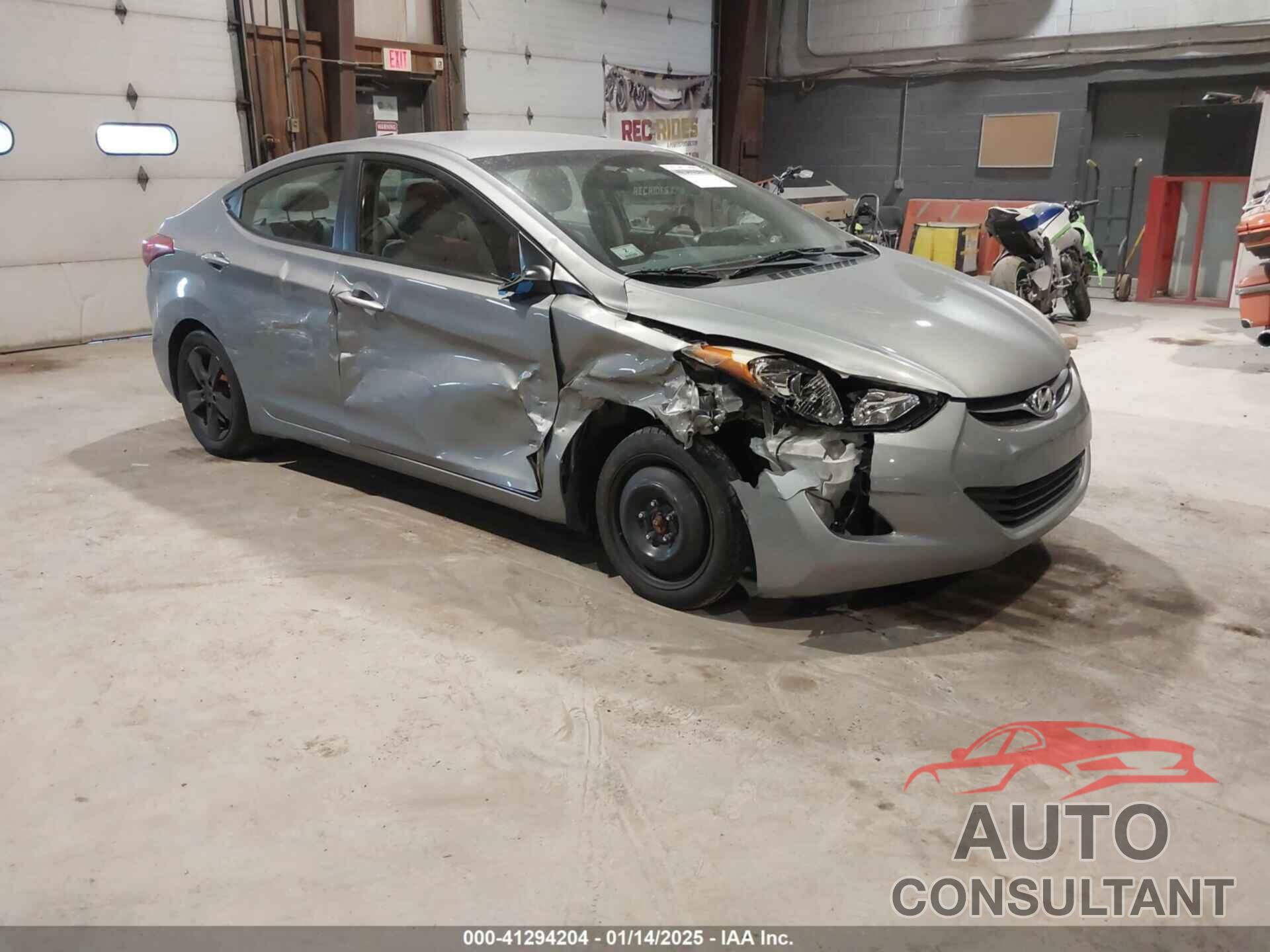 HYUNDAI ELANTRA 2013 - KMHDH4AE7DU012068