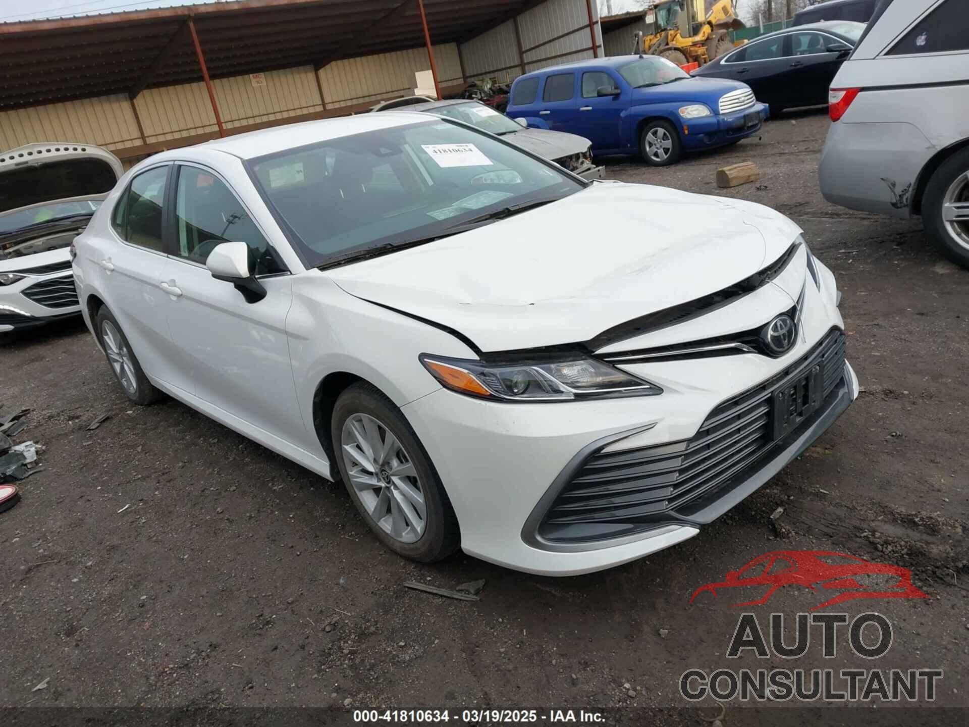 TOYOTA CAMRY 2024 - 4T1C11AK5RU899617