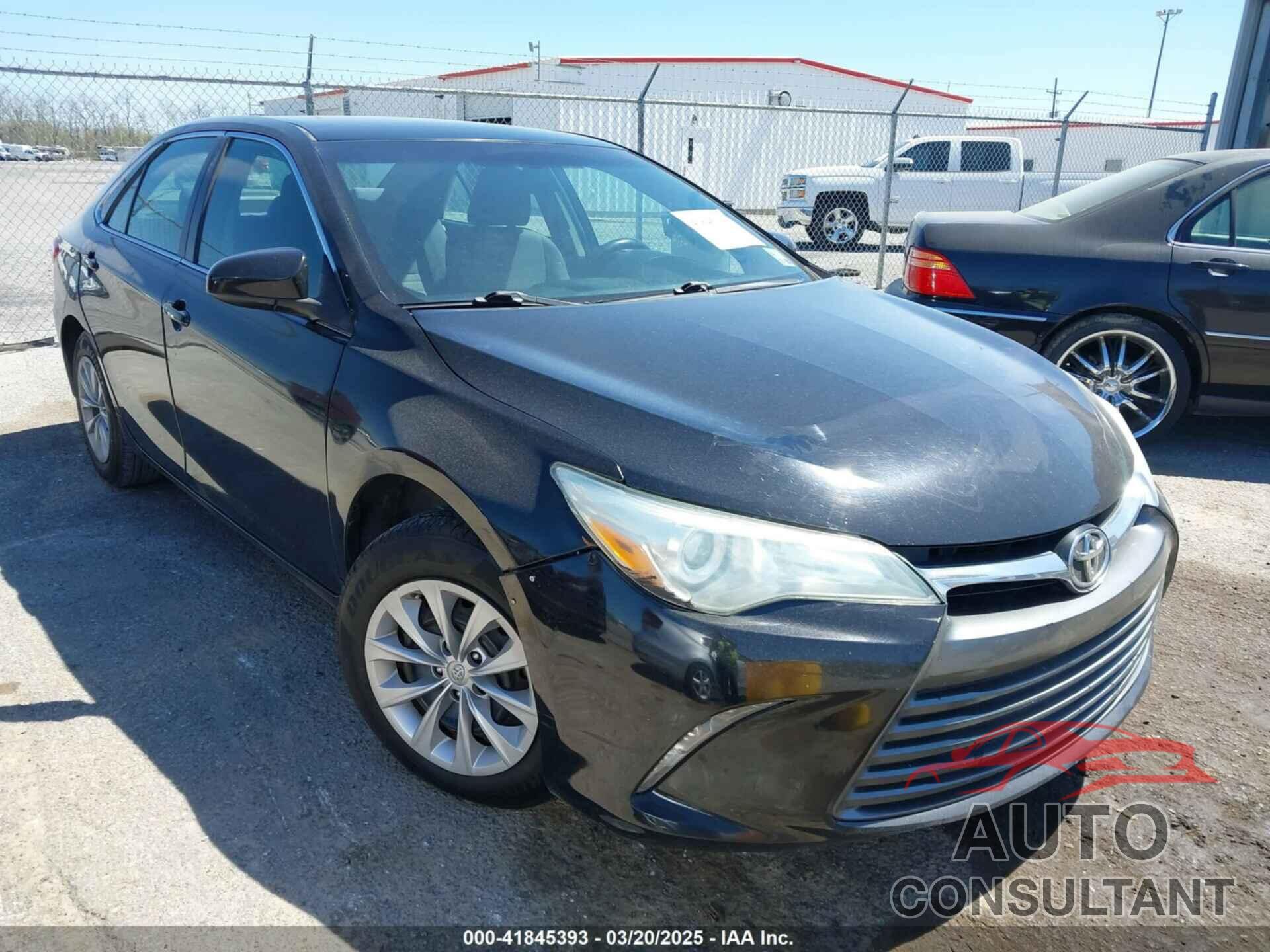 TOYOTA CAMRY 2015 - 4T4BF1FK2FR448667