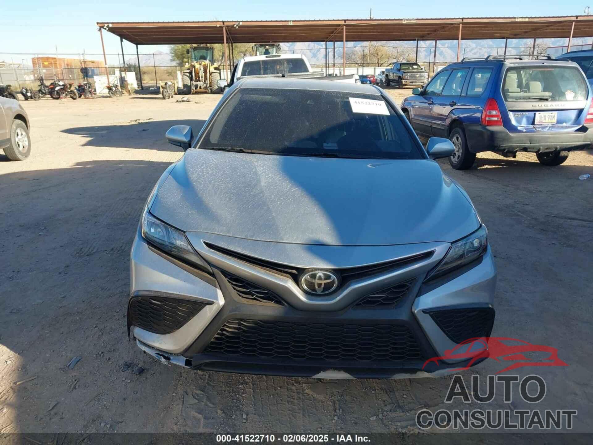 TOYOTA CAMRY 2021 - 4T1G11AK0MU427612