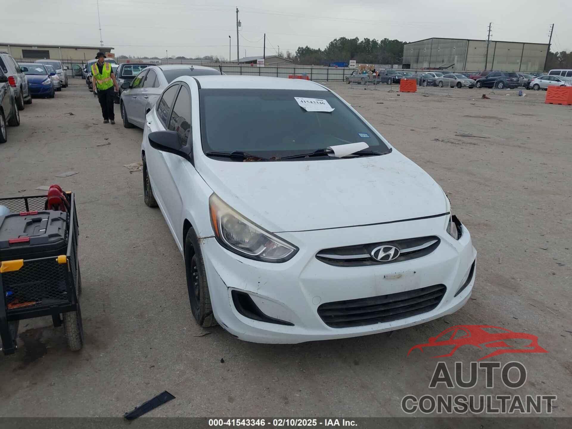 HYUNDAI ACCENT 2016 - KMHCT4AE6GU011525