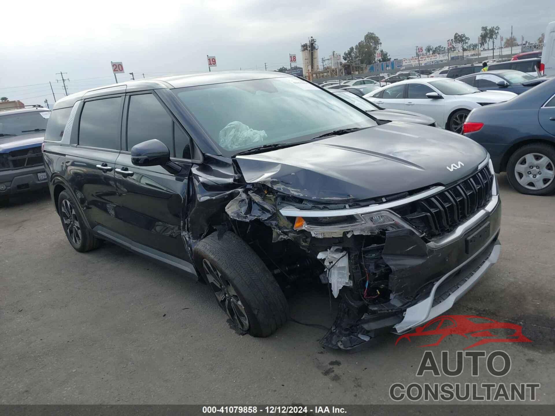 KIA CARNIVAL MPV 2024 - KNDNC5H34R6376784