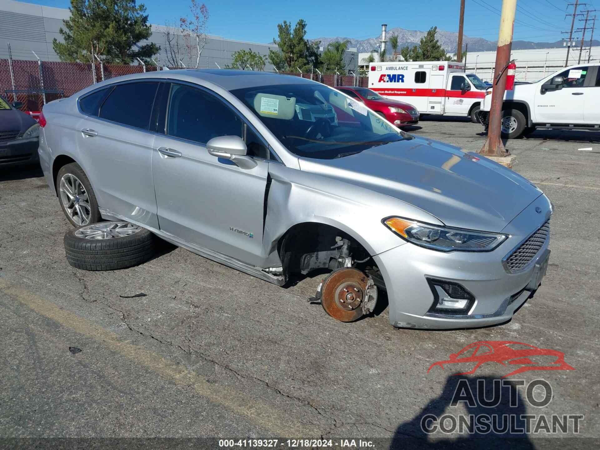 FORD FUSION HYBRID 2019 - 3FA6P0RUXKR182150