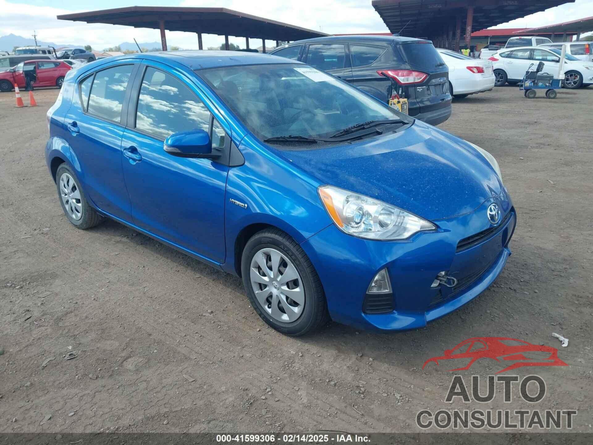 TOYOTA PRIUS C 2013 - JTDKDTB39D1039272