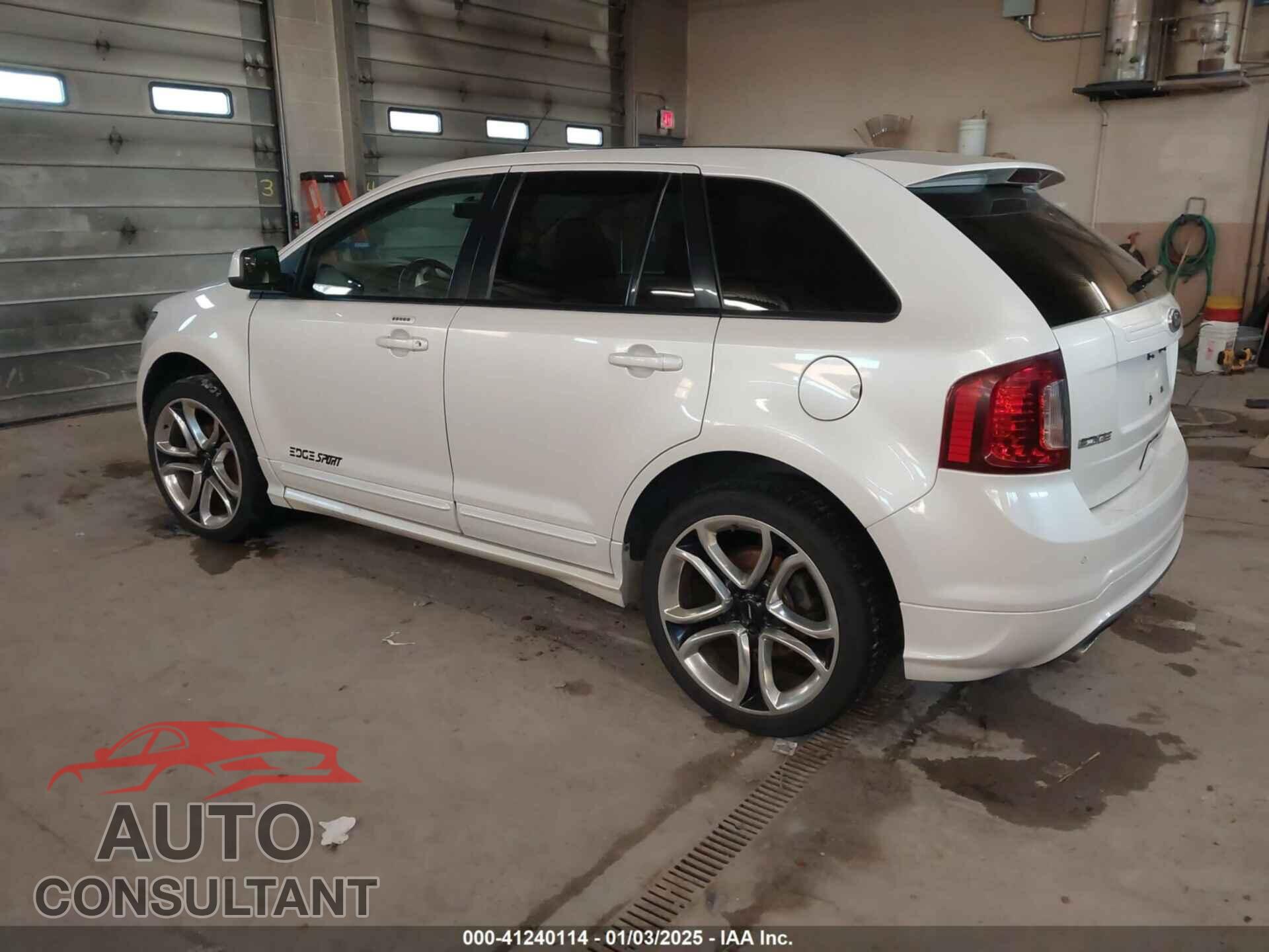FORD EDGE 2011 - 2FMDK4AK5BBA01984