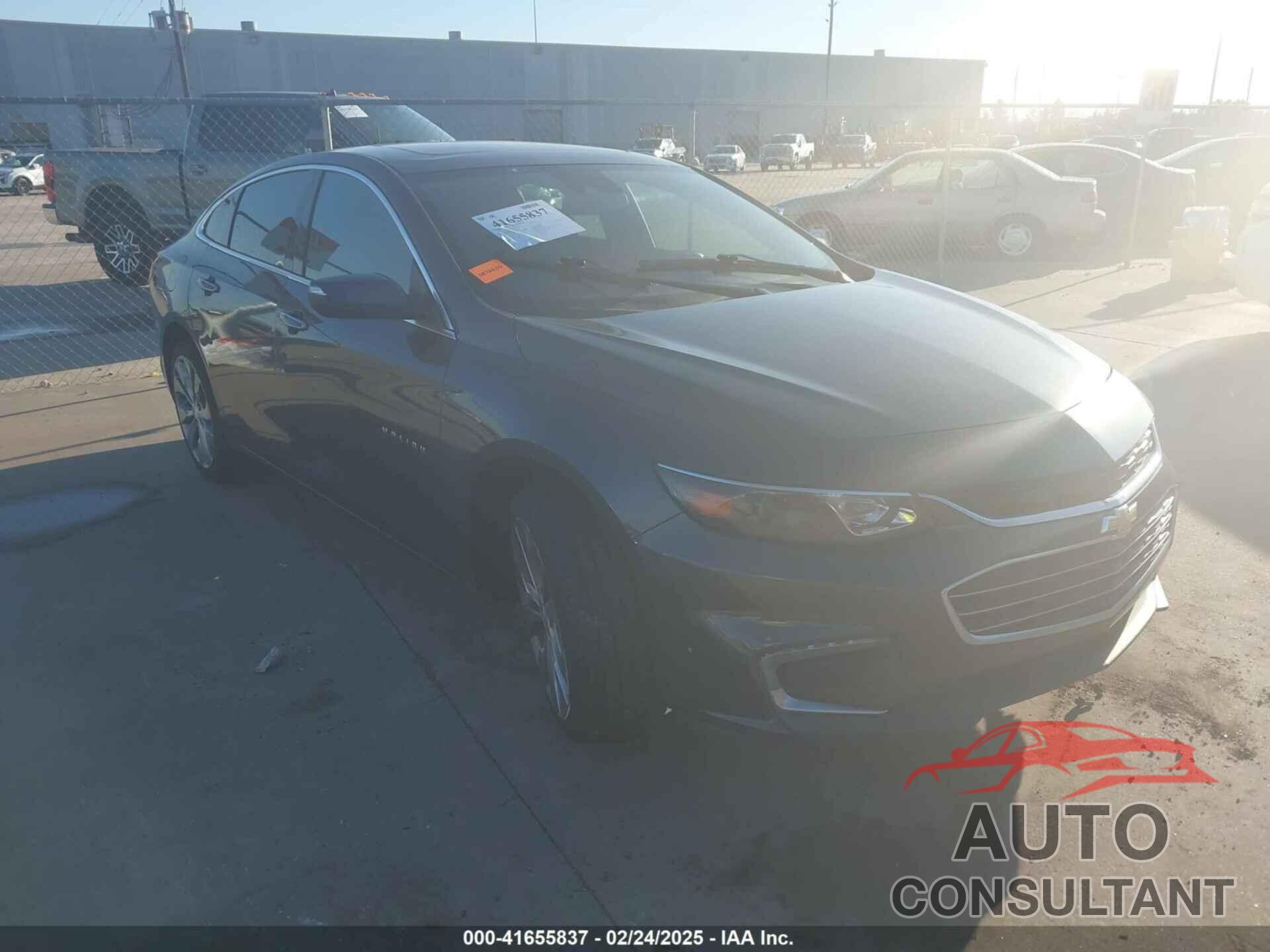 CHEVROLET MALIBU 2017 - 1G1ZH5SX4HF172654