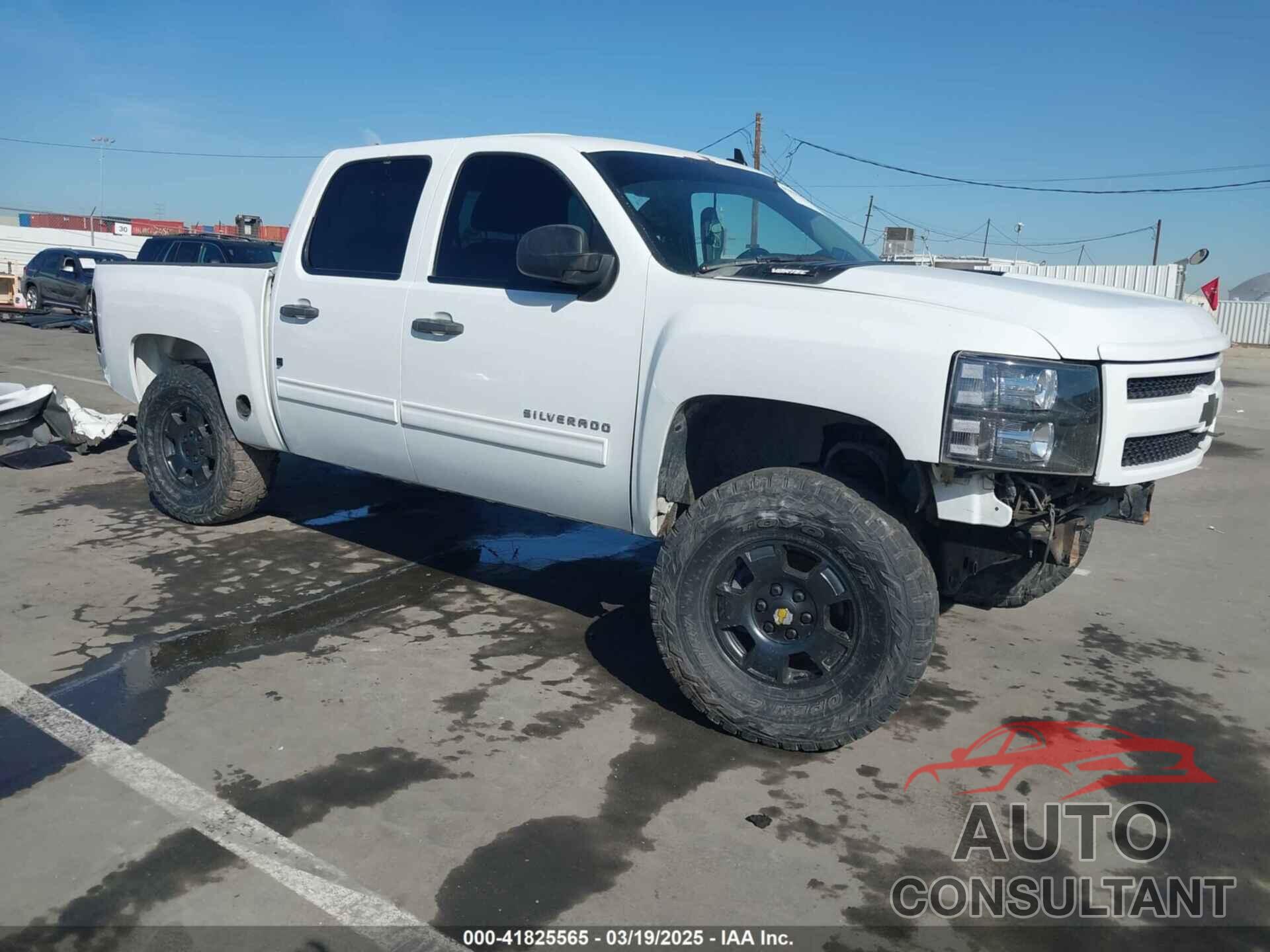 CHEVROLET SILVERADO 1500 2011 - 3GCPCSEA1BG296020