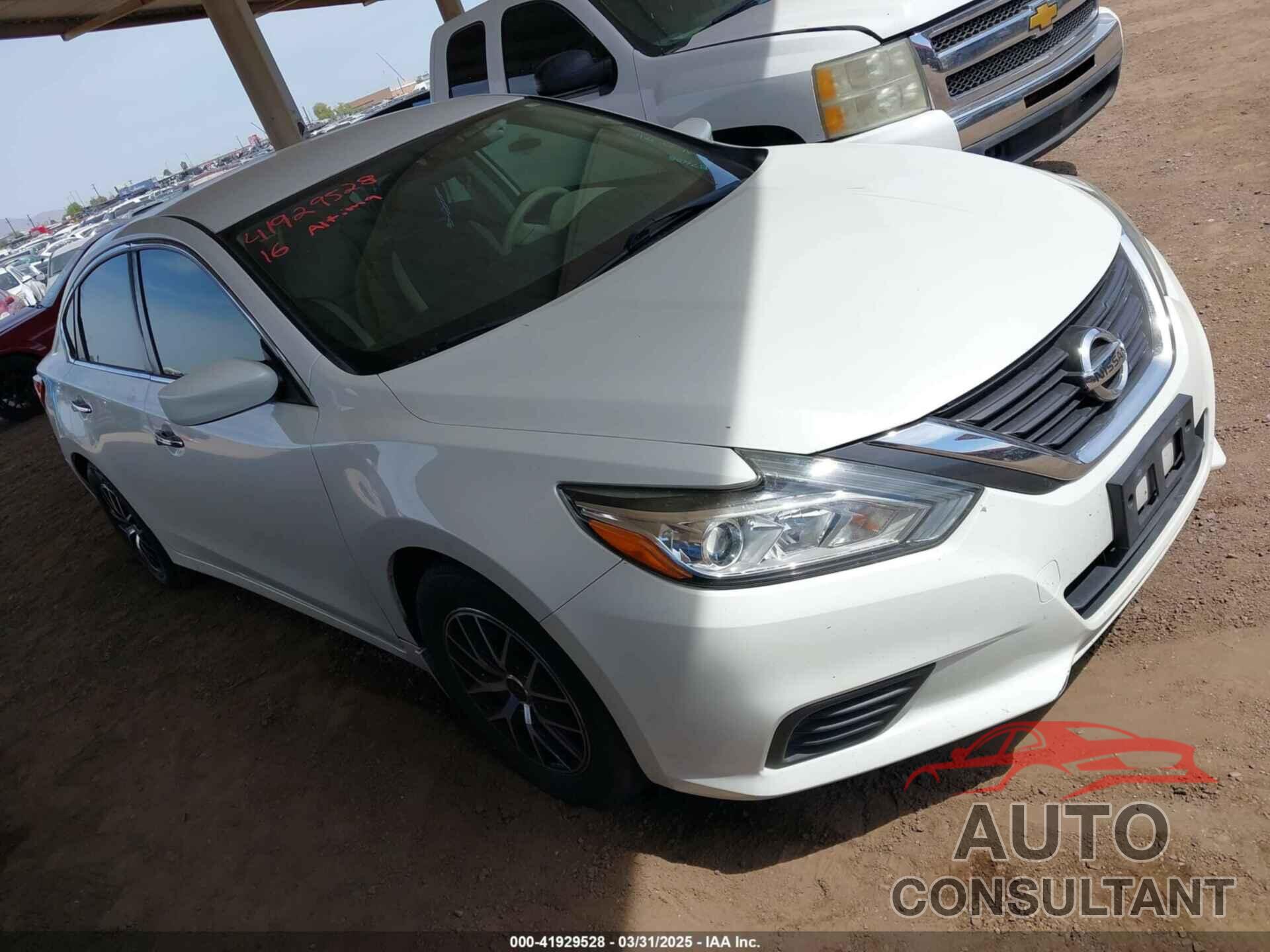 NISSAN ALTIMA 2016 - 1N4AL3AP1GN387458