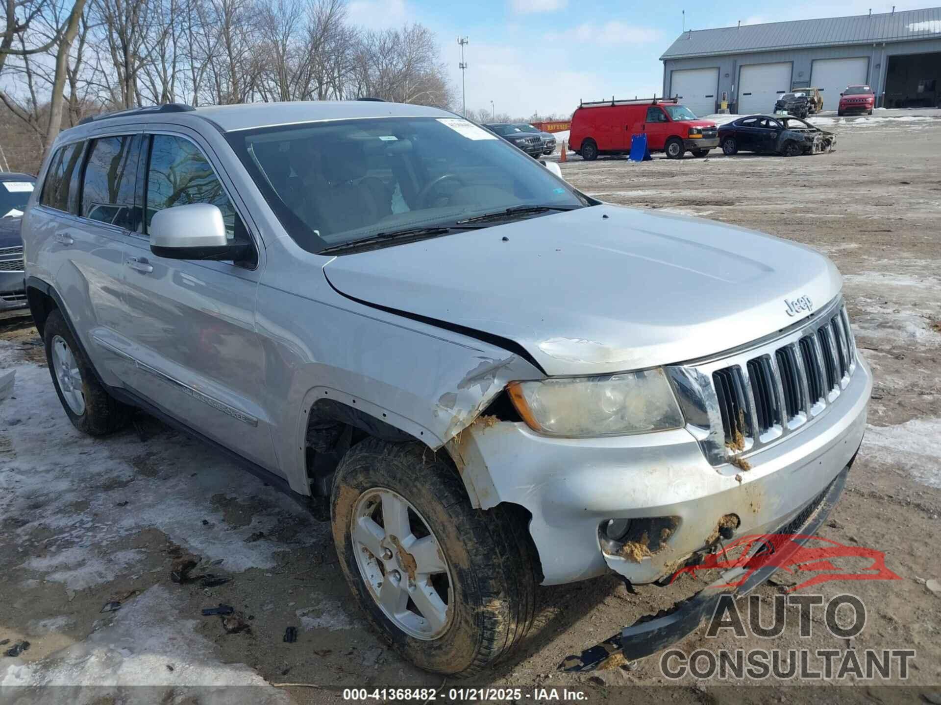 JEEP GRAND CHEROKEE 2011 - 1J4RR4GG3BC509373