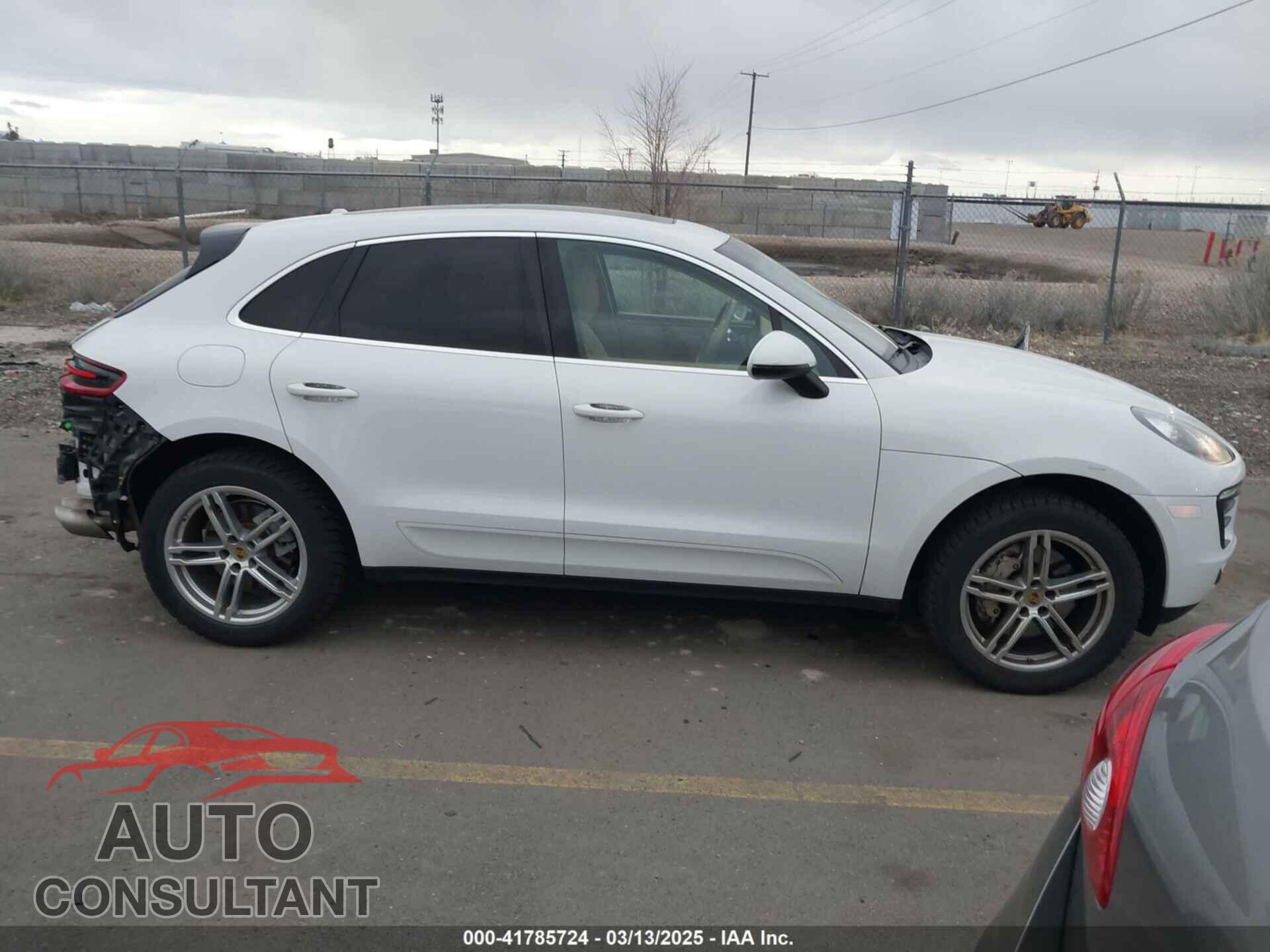 PORSCHE MACAN 2015 - WP1AB2A59FLB50523