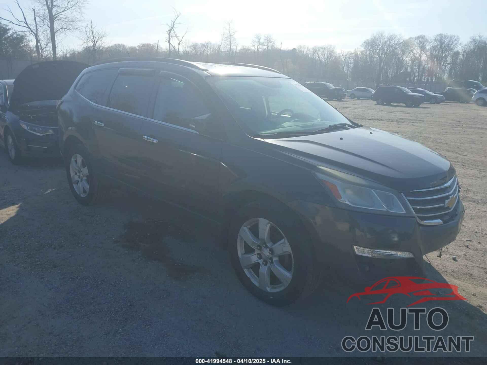 CHEVROLET TRAVERSE 2016 - 1GNKRGKD7GJ174585