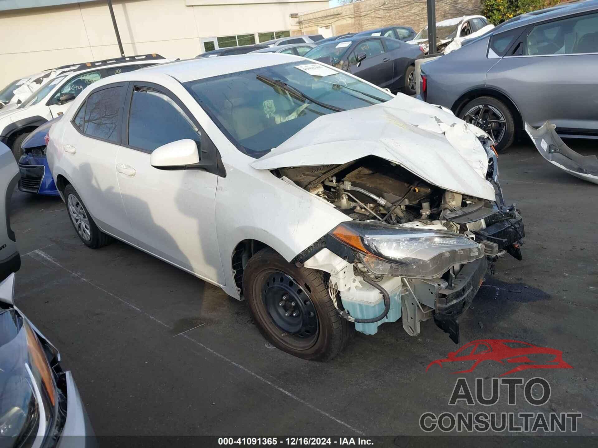 TOYOTA COROLLA 2018 - 5YFBURHE5JP762992