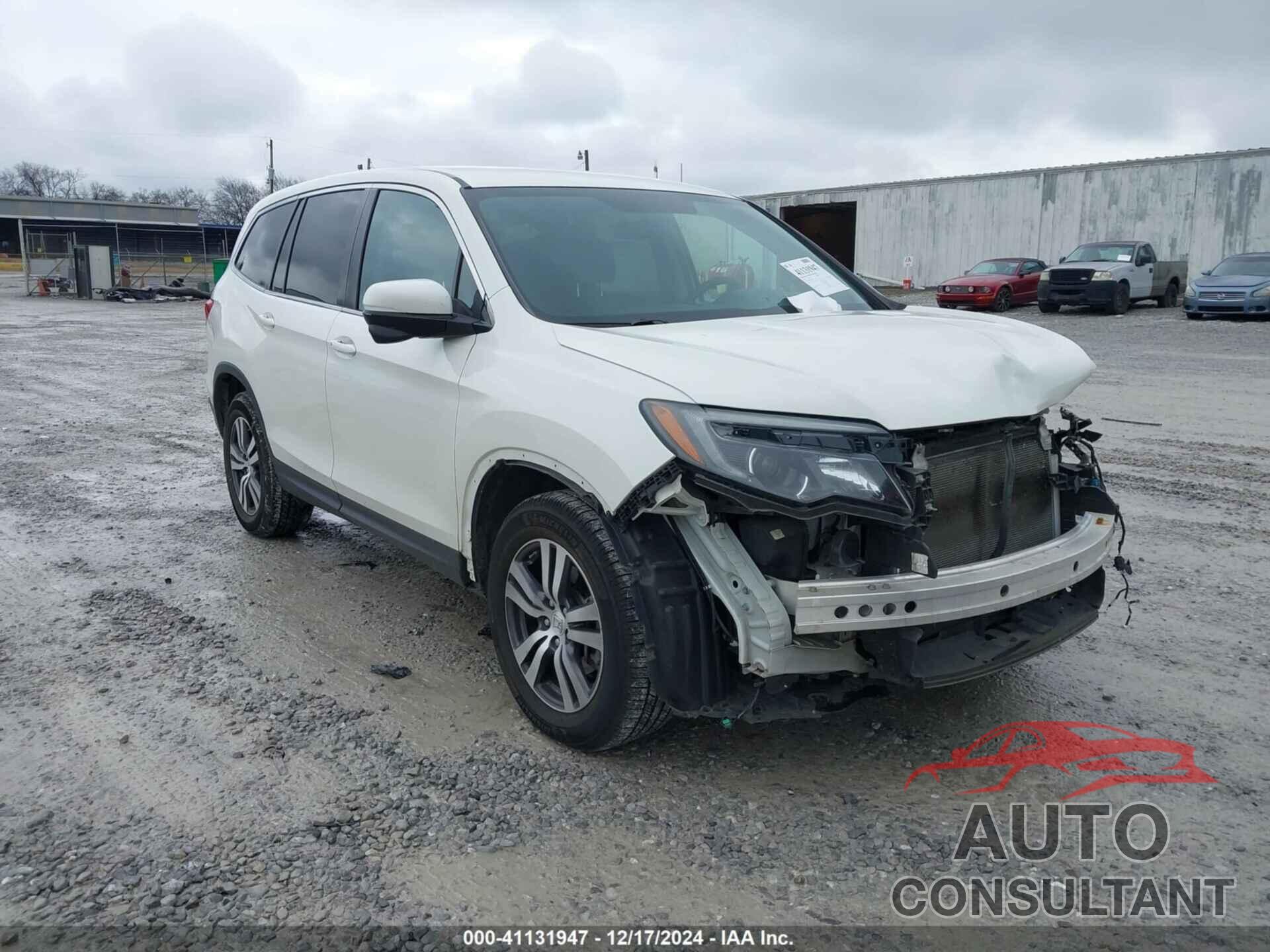 HONDA PILOT 2018 - 5FNYF5H31JB020015