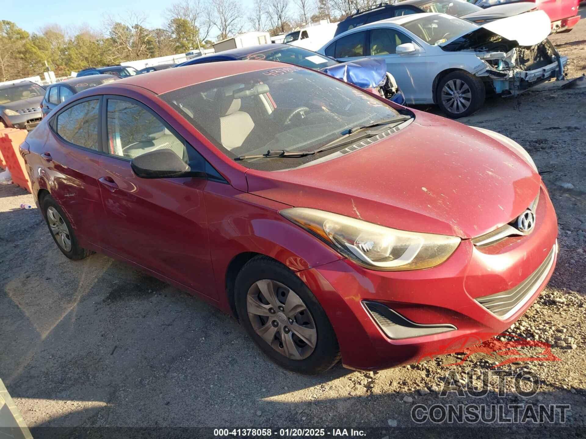HYUNDAI ELANTRA 2016 - 5NPDH4AE9GH701239