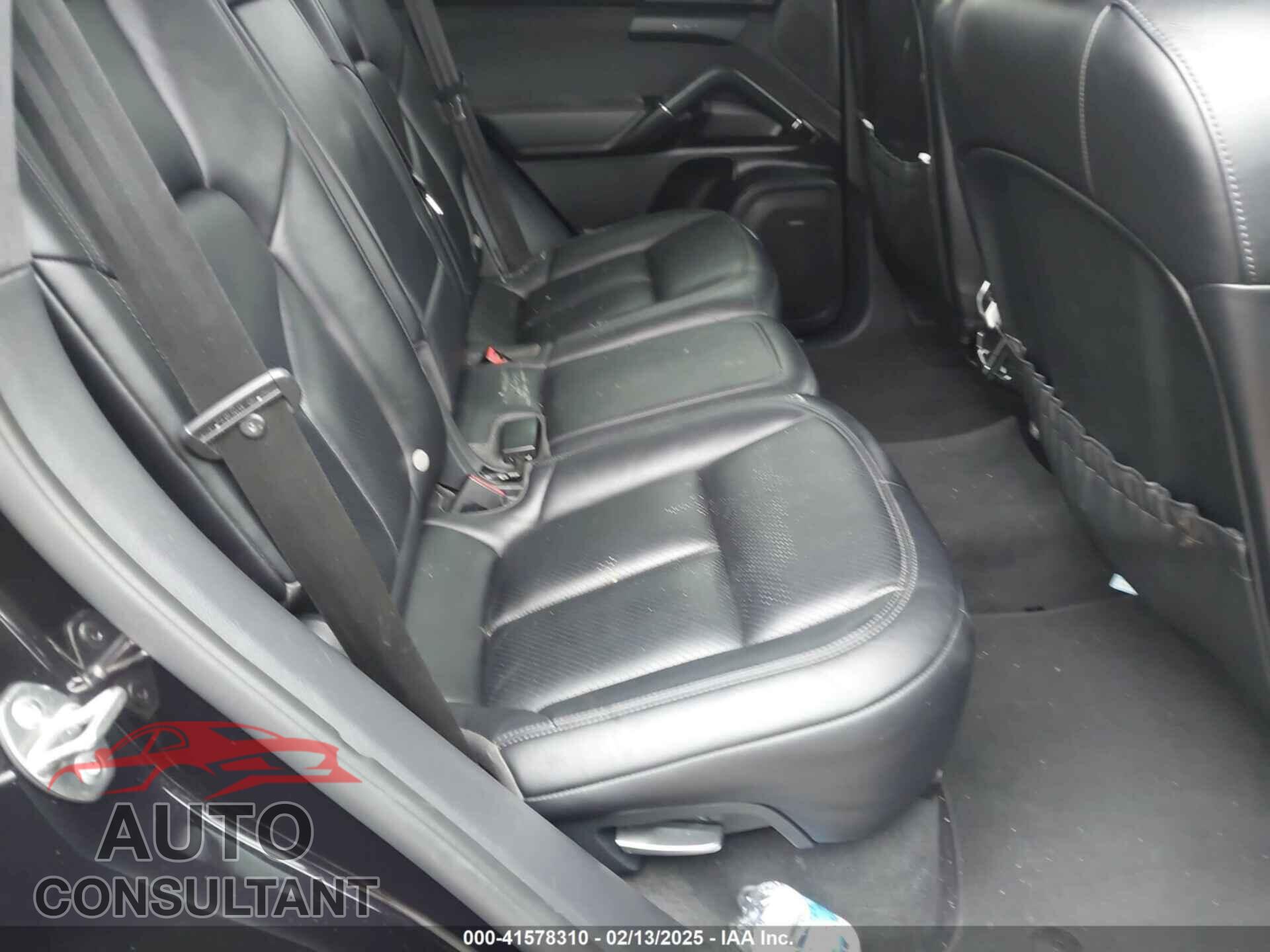 PORSCHE CAYENNE 2016 - WP1AD2A28GLA79543