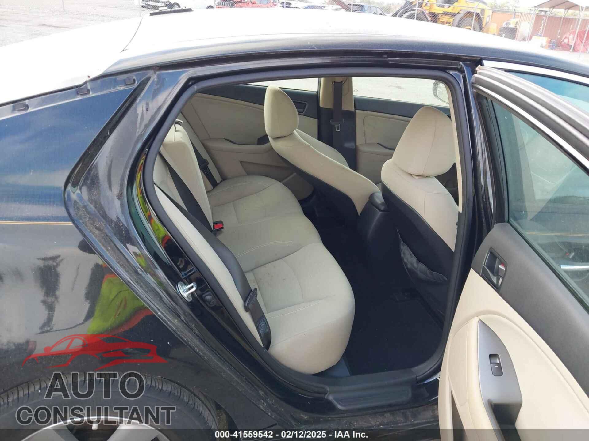 KIA OPTIMA 2015 - 5XXGM4A7XFG456858