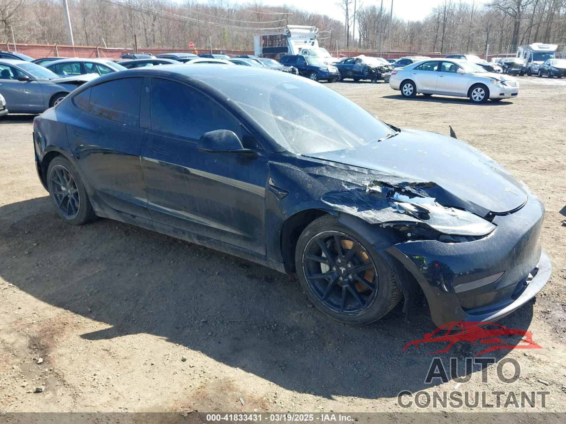 TESLA MODEL 3 2022 - 5YJ3E1EA0NF190056