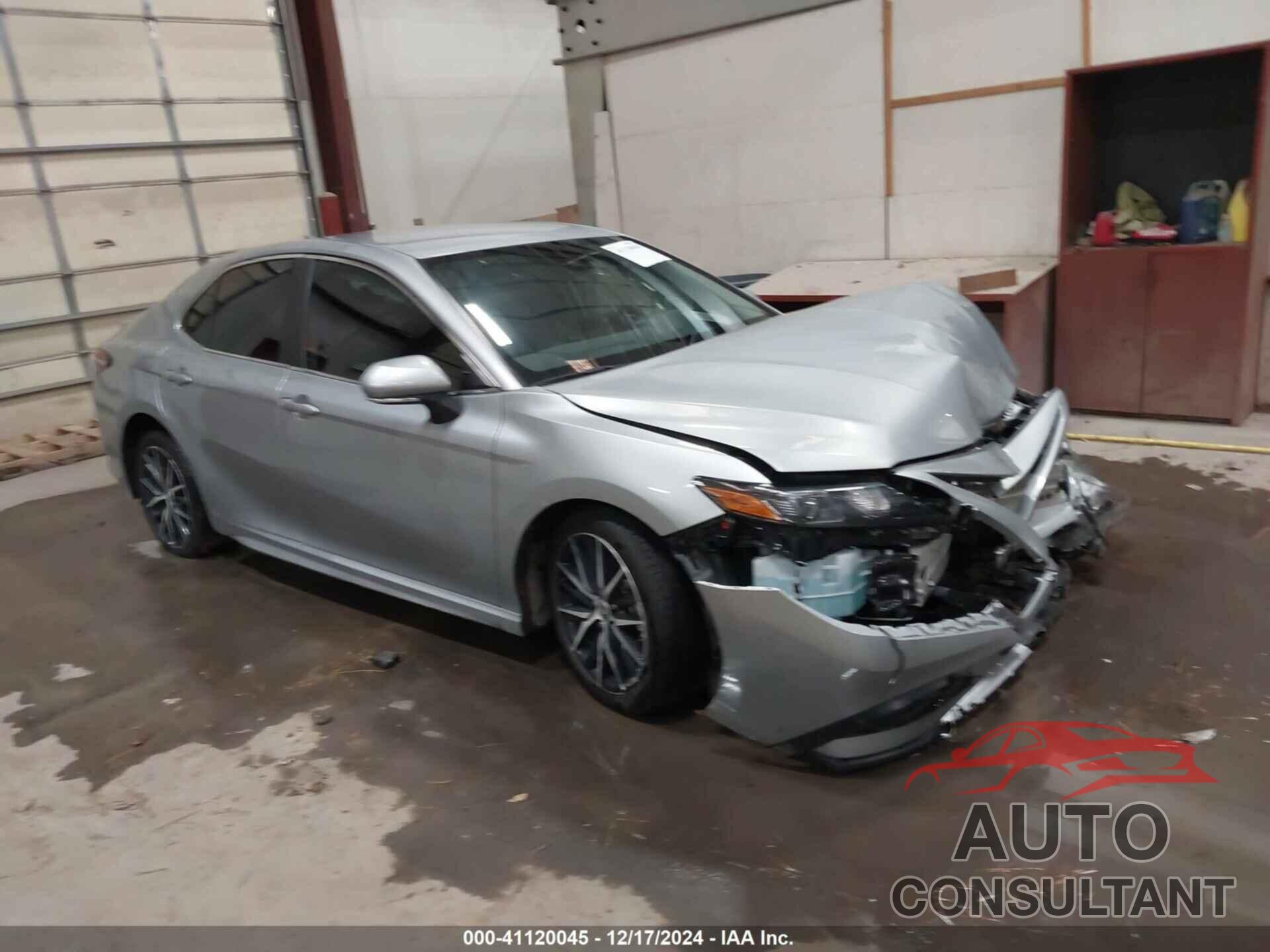 TOYOTA CAMRY 2024 - 4T1G11AK8RU192321