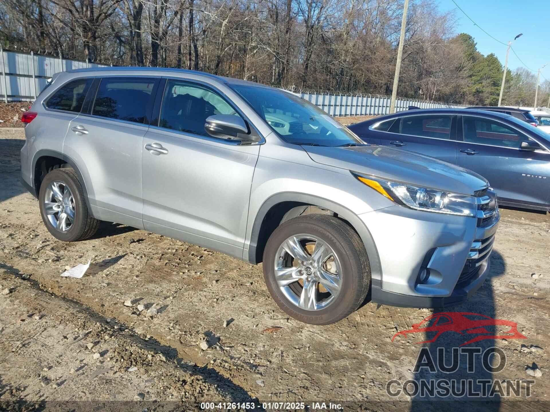 TOYOTA HIGHLANDER 2018 - 5TDYZRFH2JS275359