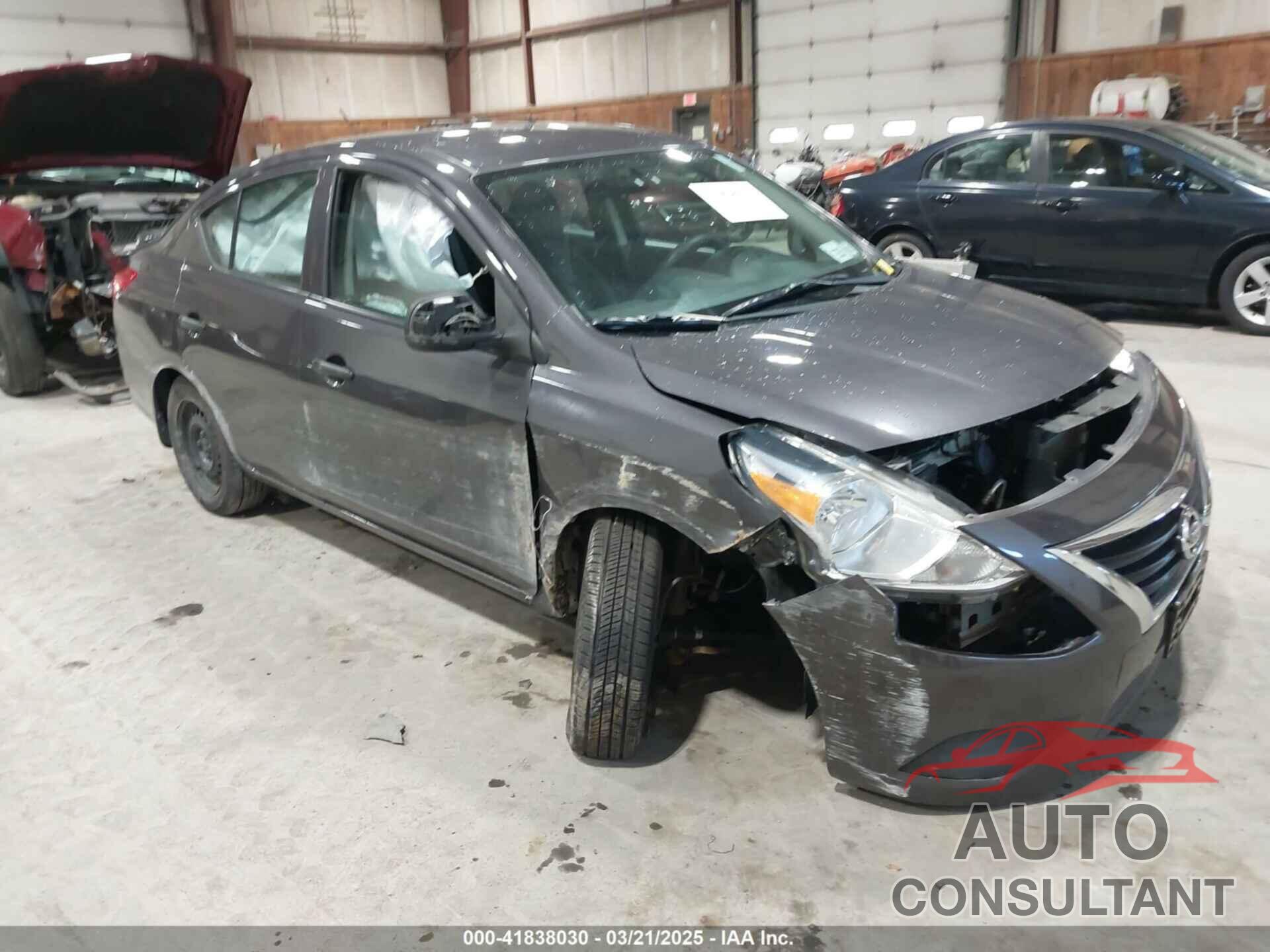 NISSAN VERSA 2015 - 3N1CN7AP9FL828369