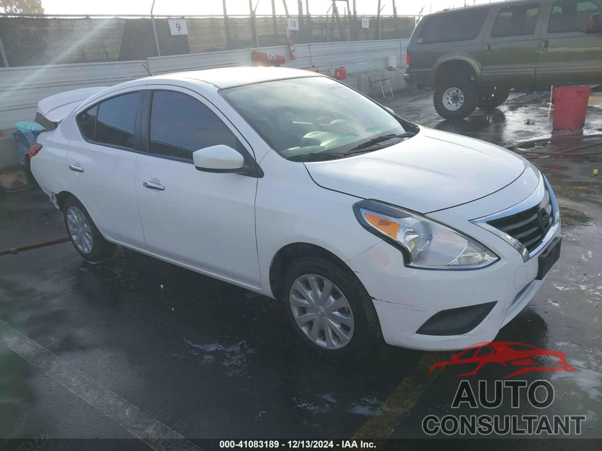 NISSAN VERSA 2019 - 3N1CN7AP0KL842171