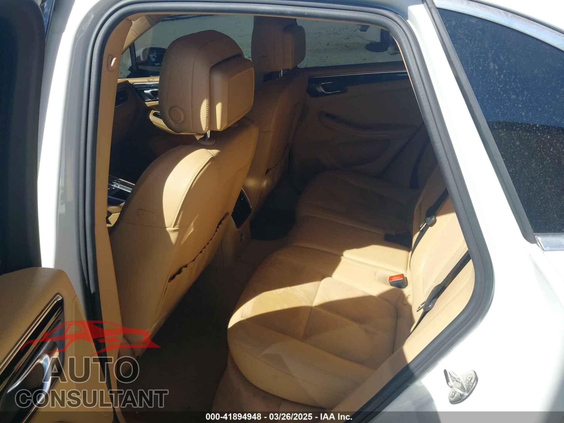 PORSCHE MACAN 2016 - WP1AB2A57GLB54166