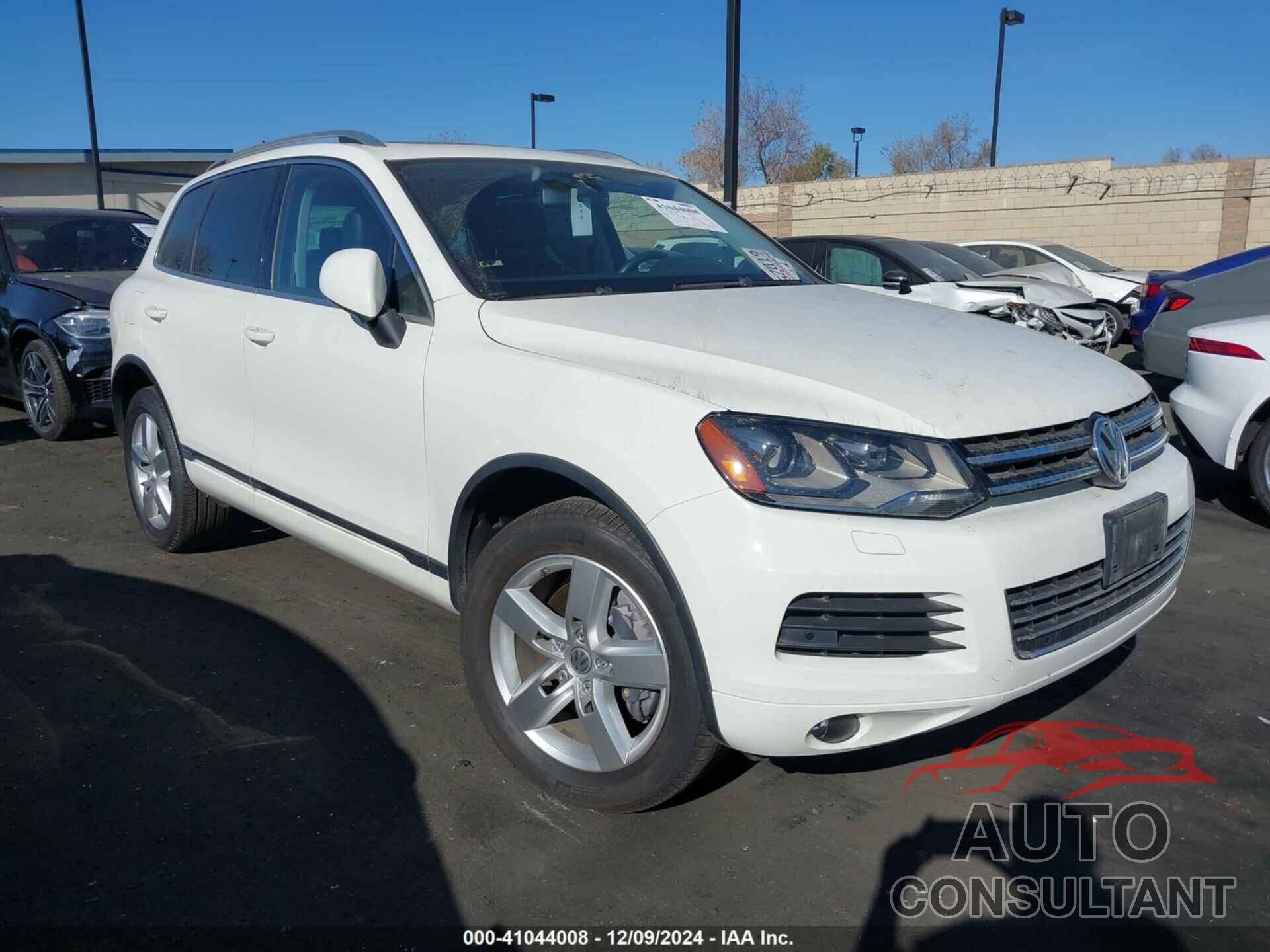 VOLKSWAGEN TOUAREG HYBRID 2011 - WVGFG9BP6BD005005