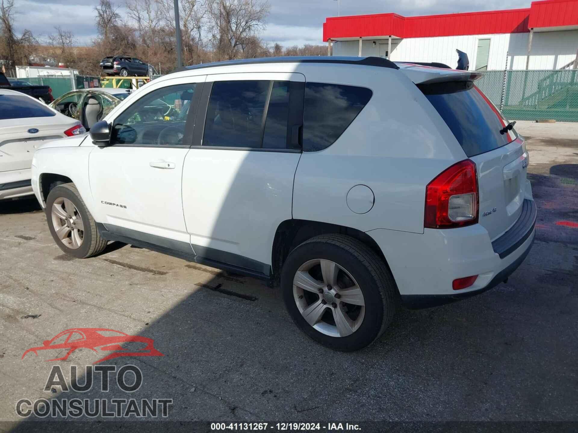 JEEP COMPASS 2011 - 1J4NF1FB5BD183288