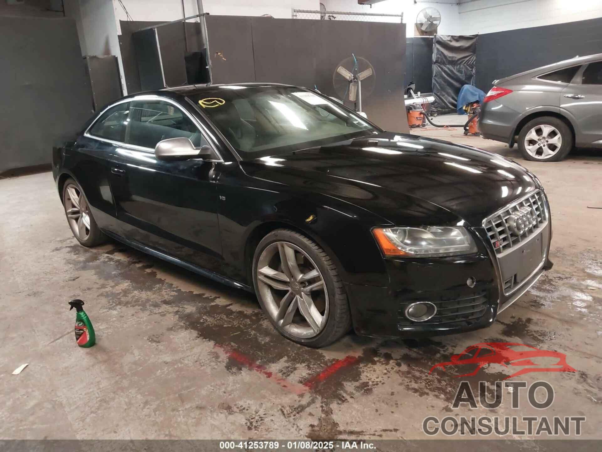 AUDI S5 2011 - WAUCVAFR8BA037317