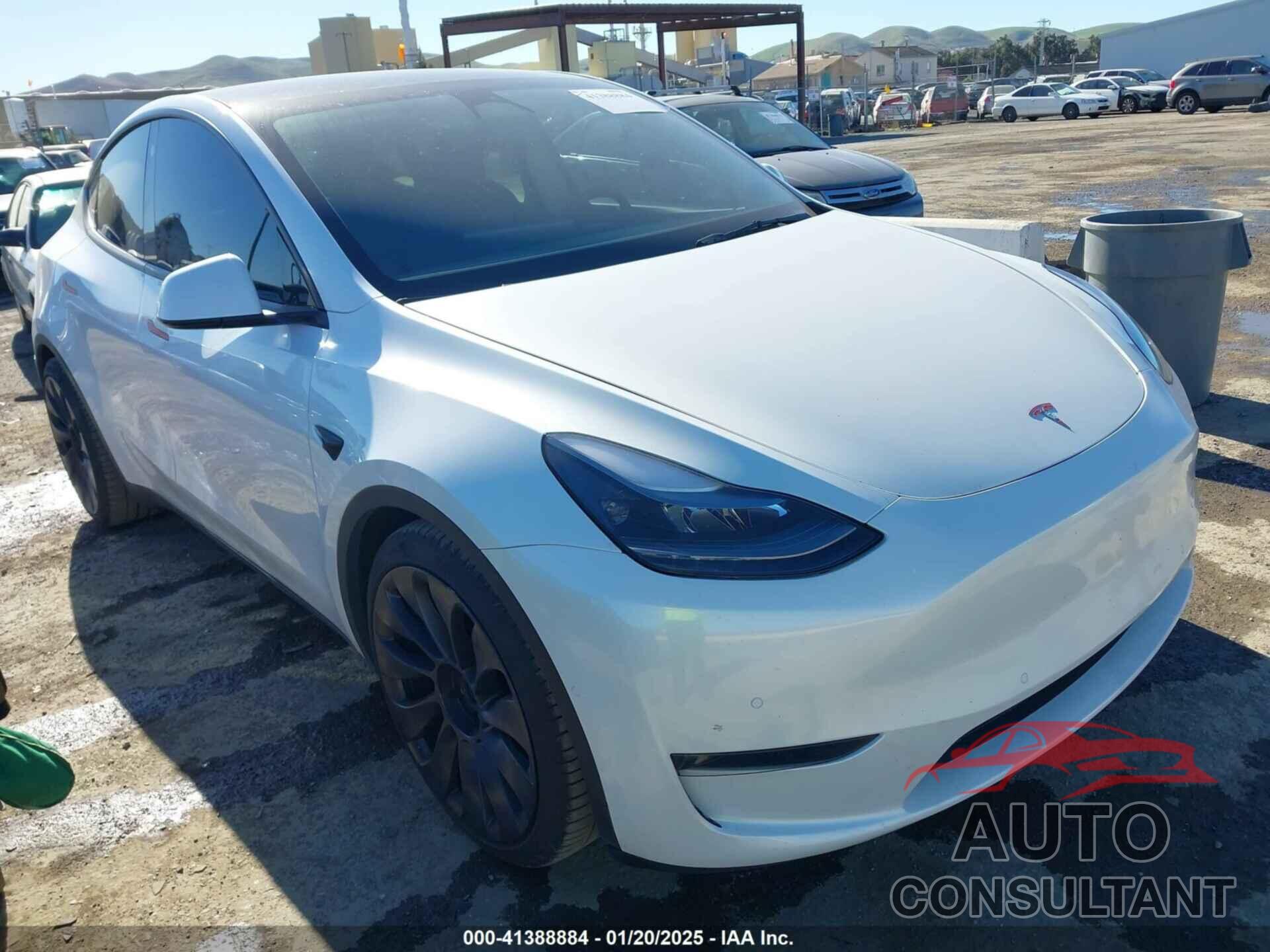 TESLA MODEL Y 2022 - 7SAYGDEF9NF358308