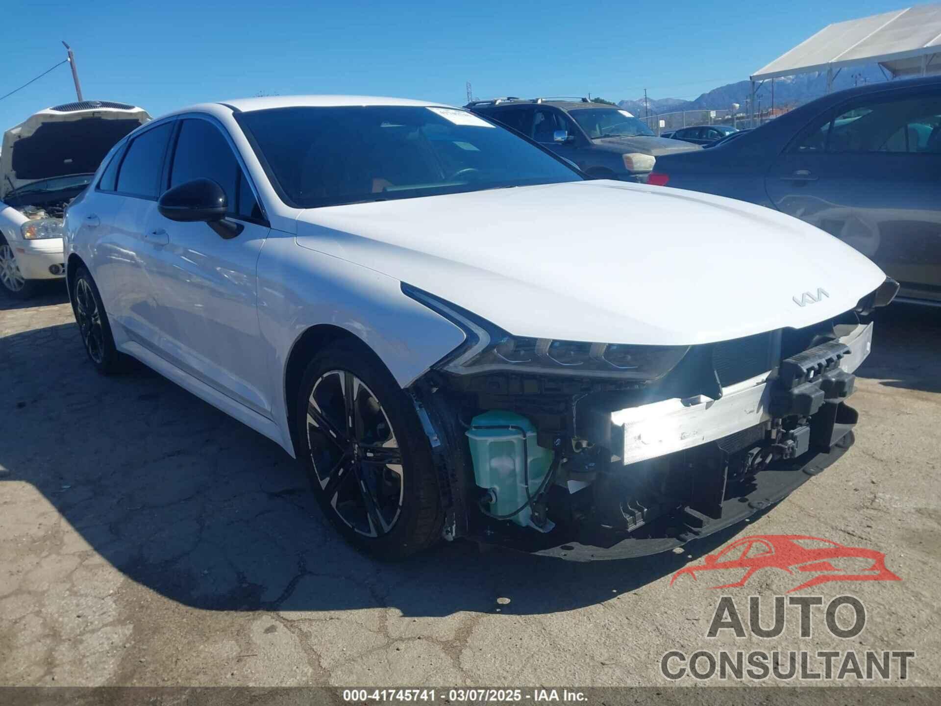 KIA K5 2024 - 5XXG64J29RG243841