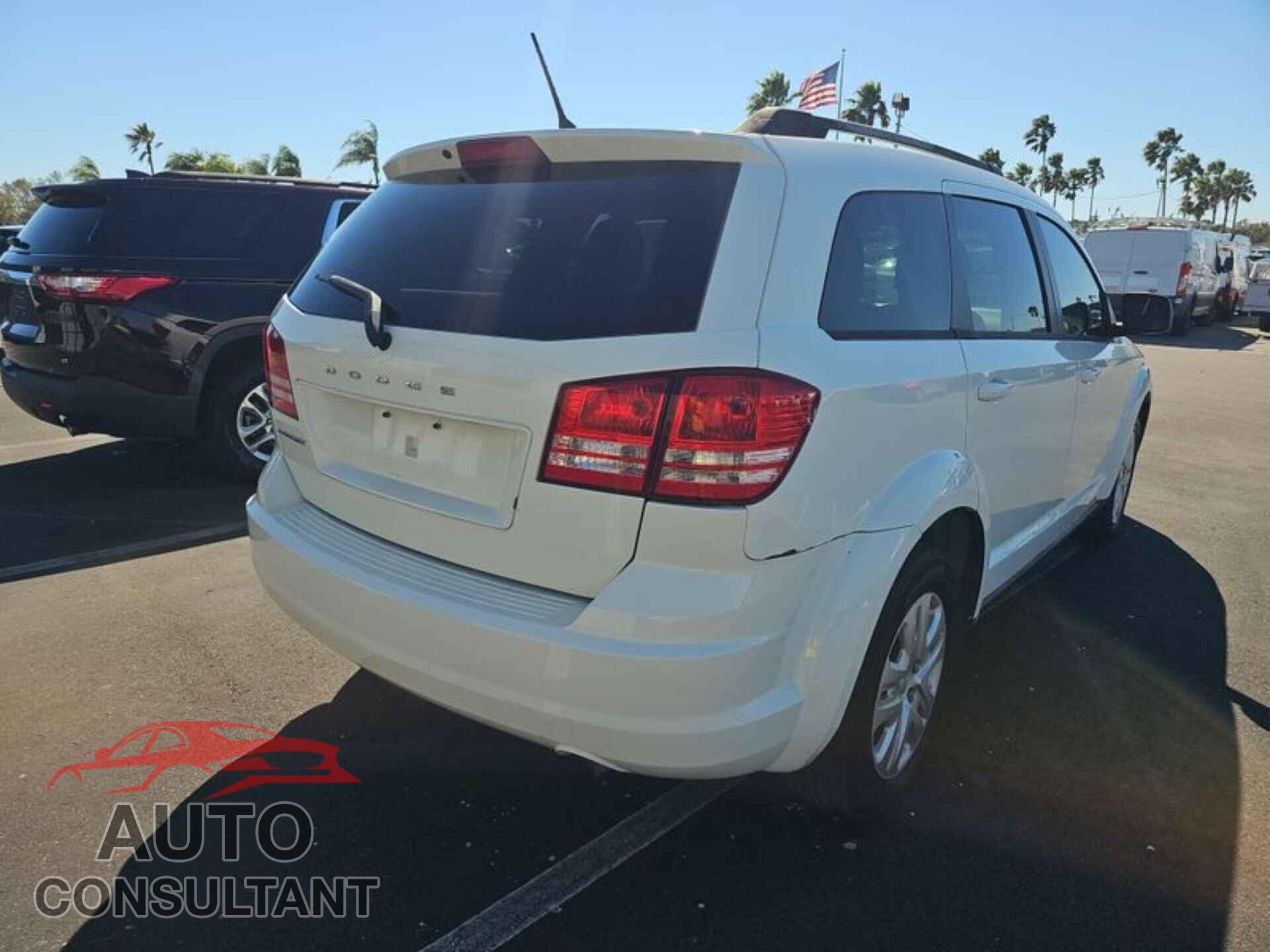DODGE JOURNEY 2017 - 3C4PDCAB8HT676604