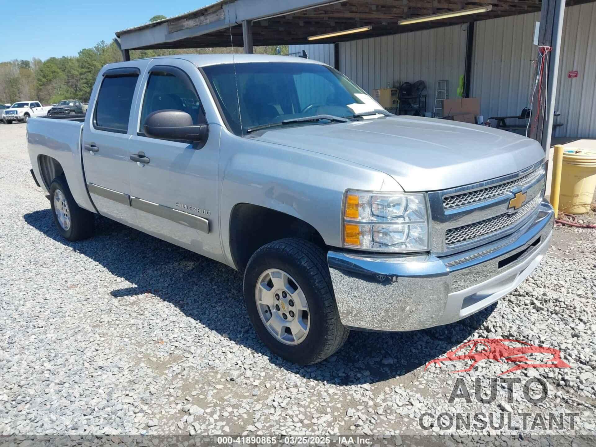 CHEVROLET SILVERADO 1500 2013 - 3GCPCSE03DG377725