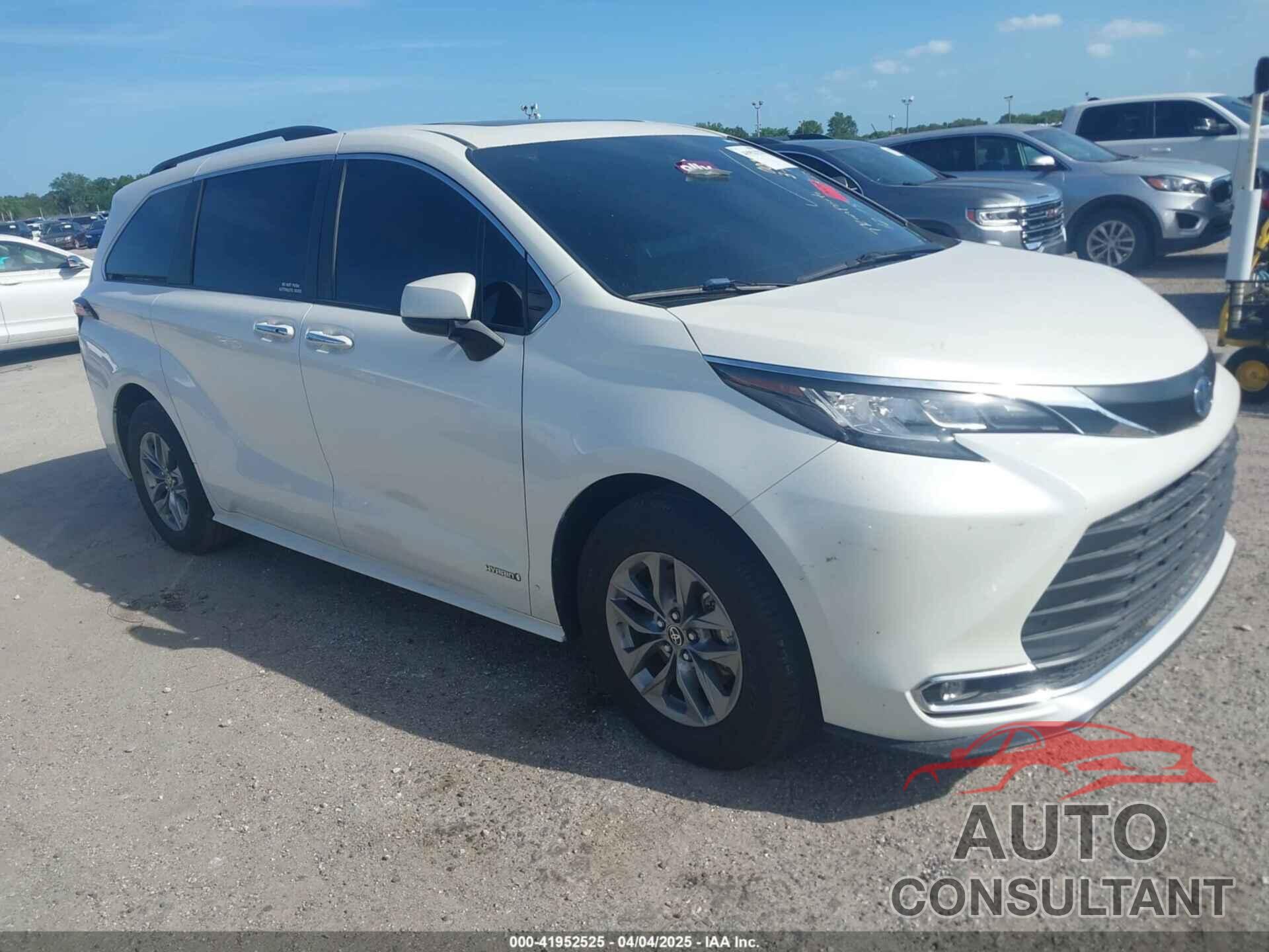 TOYOTA SIENNA 2021 - 5TDYRKEC0MS002020