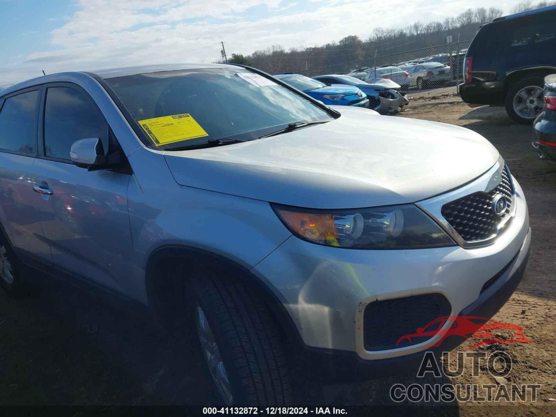 KIA SORENTO 2013 - 5XYKT3A13DG312807