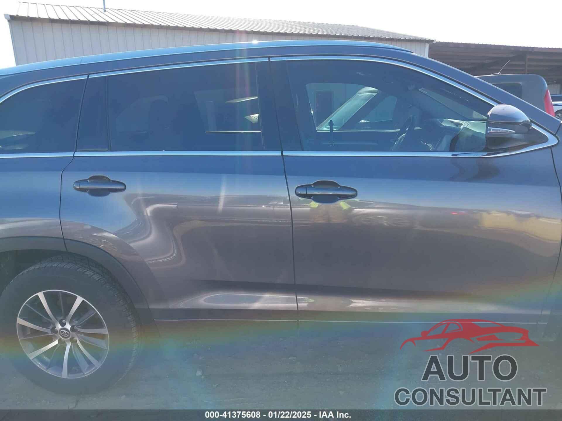 TOYOTA HIGHLANDER 2018 - 5TDKZRFH7JS540606