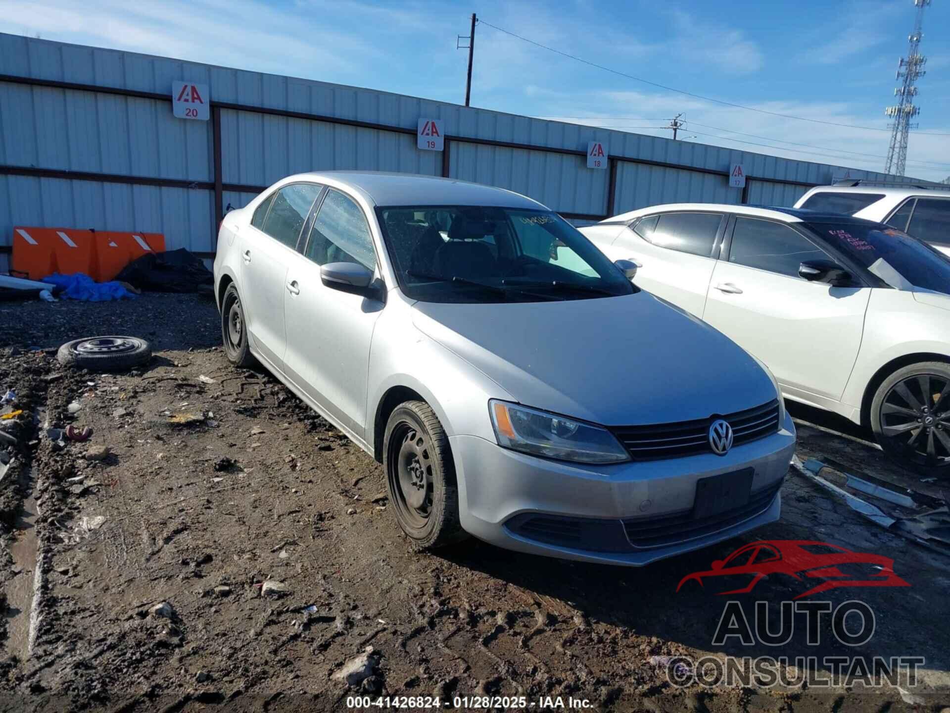 VOLKSWAGEN JETTA 2013 - 3VWDP7AJXDM293371