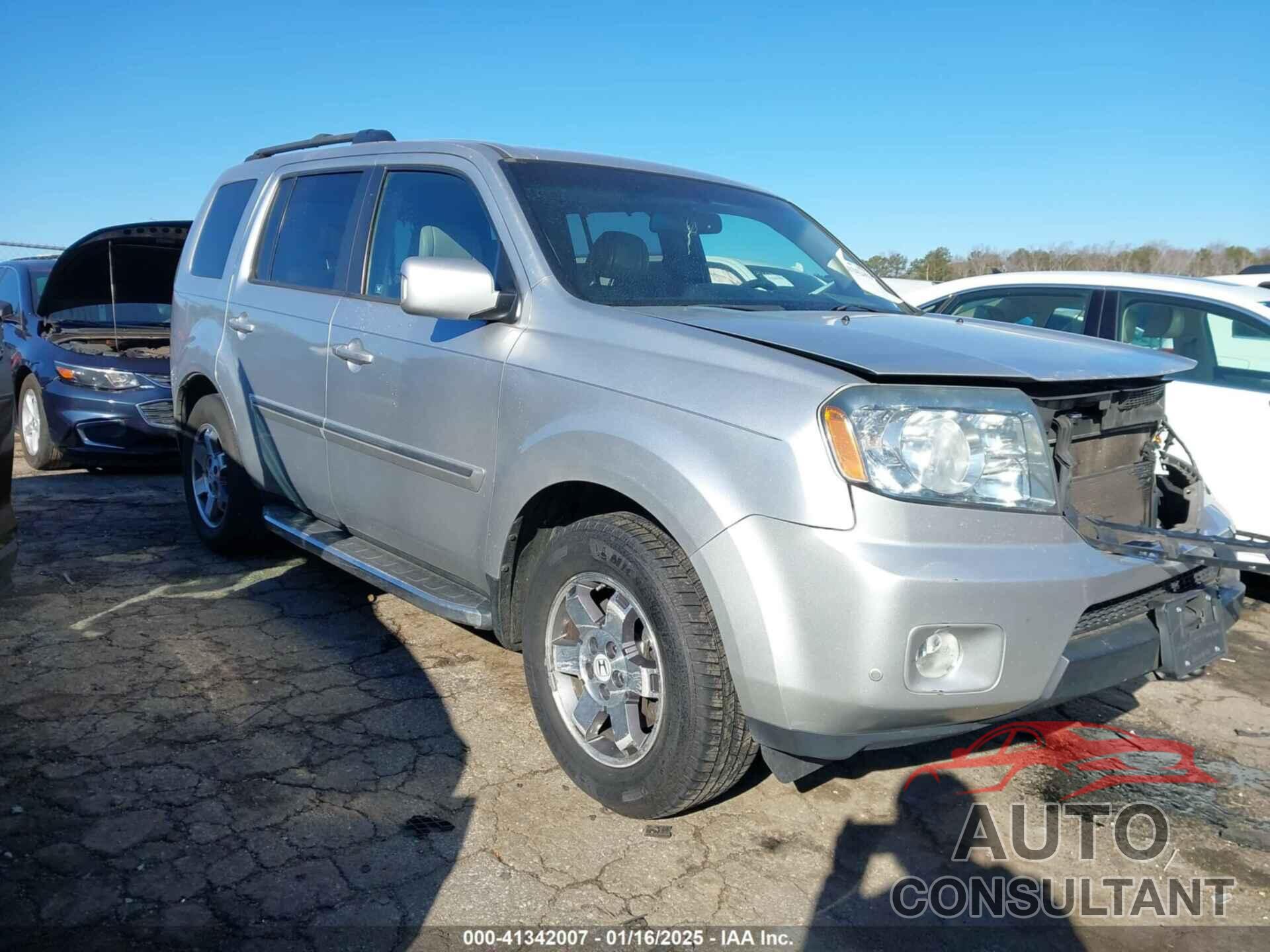 HONDA PILOT 2011 - 5FNYF3H97BB016108