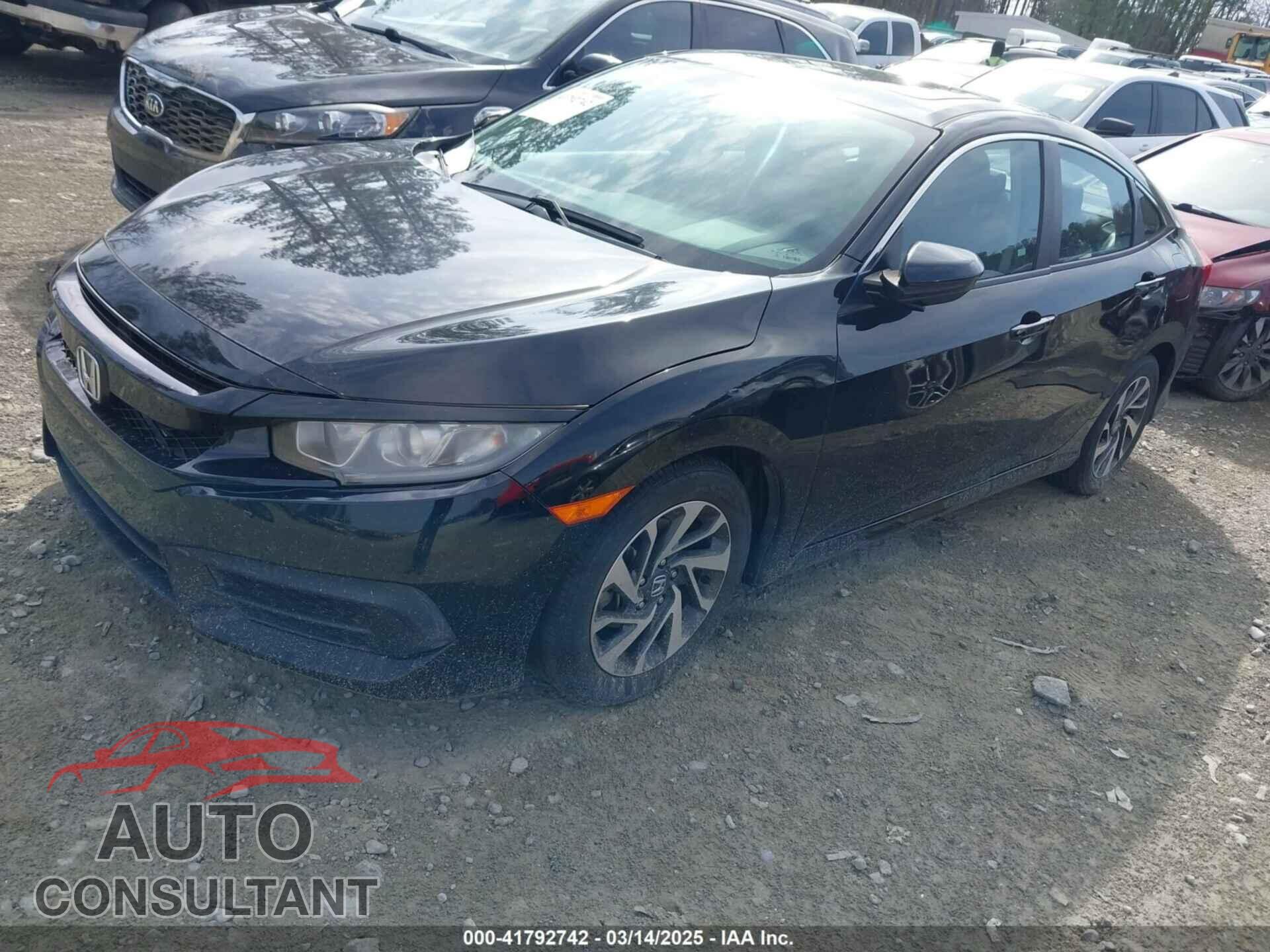 HONDA CIVIC 2017 - 19XFC2F70HE036193