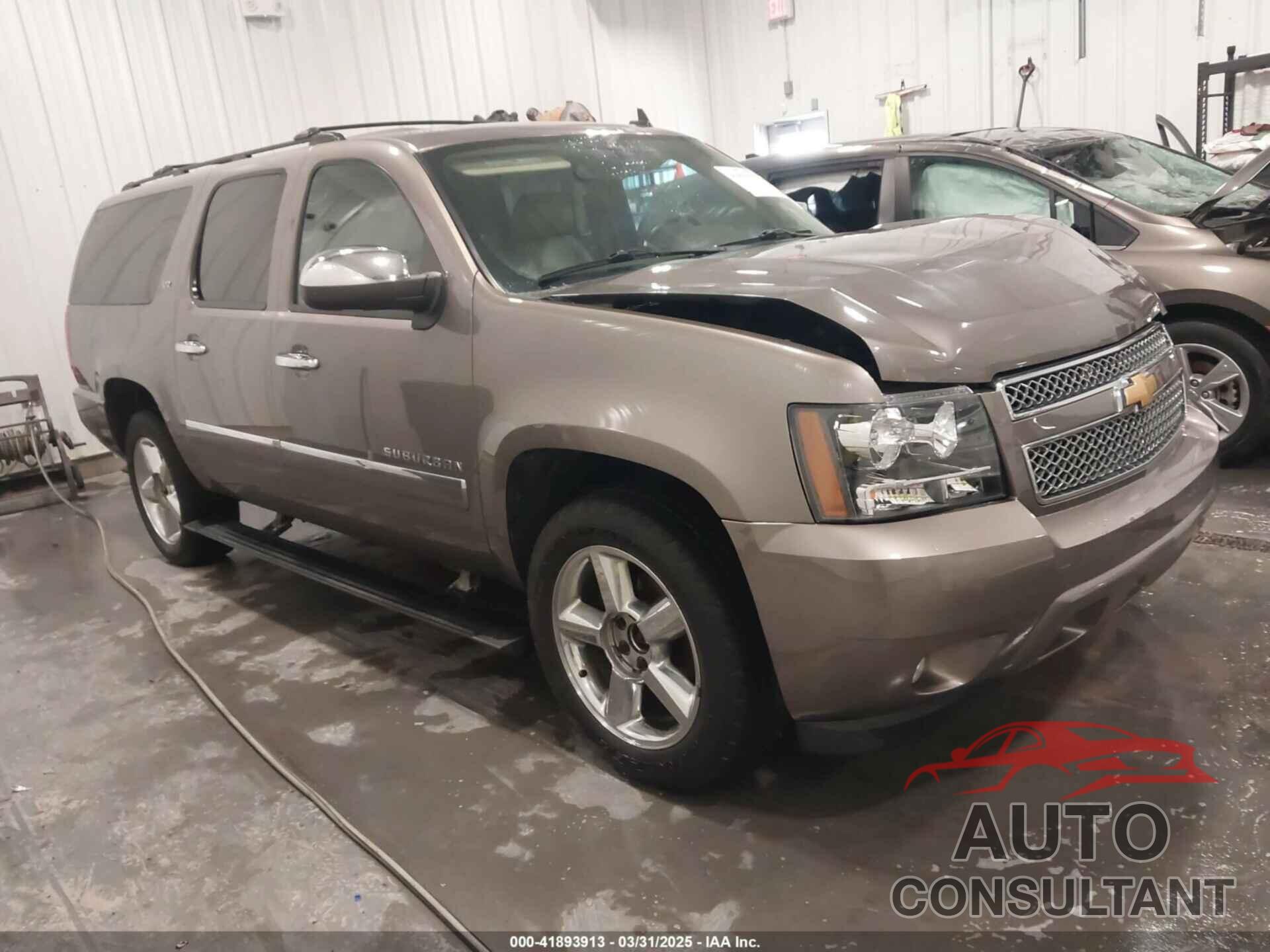 CHEVROLET SUBURBAN 1500 2014 - 1GNSKKE73ER178600