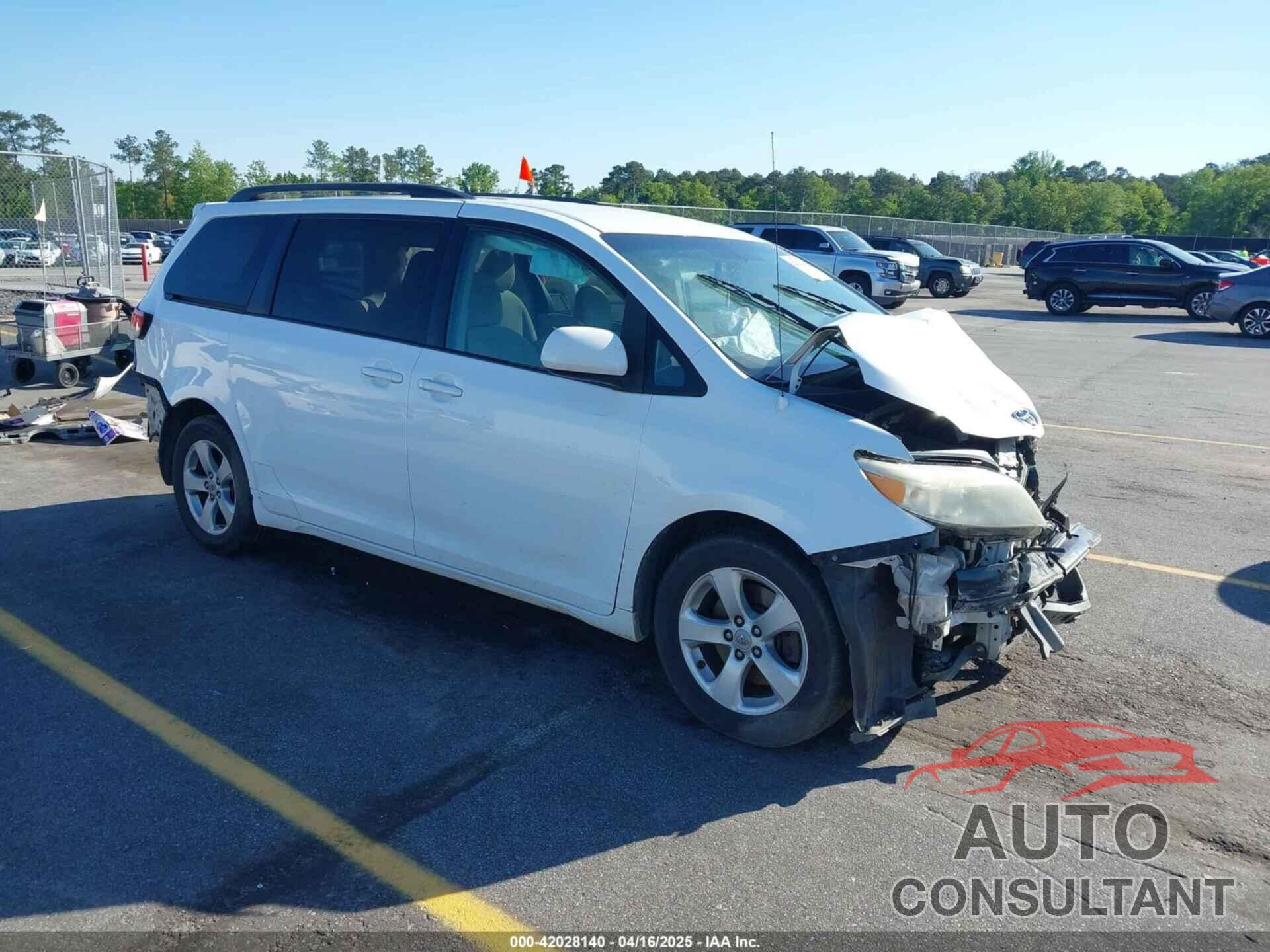 TOYOTA SIENNA 2012 - 5TDKK3DC0CS221222