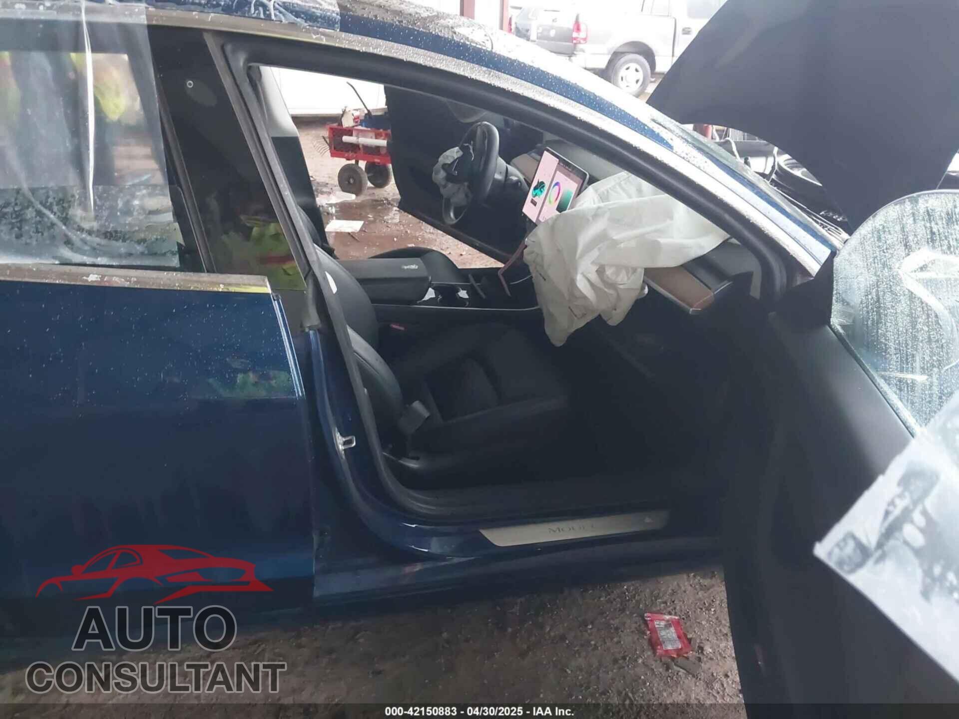 TESLA MODEL 3 2019 - 5YJ3E1EB4KF497637