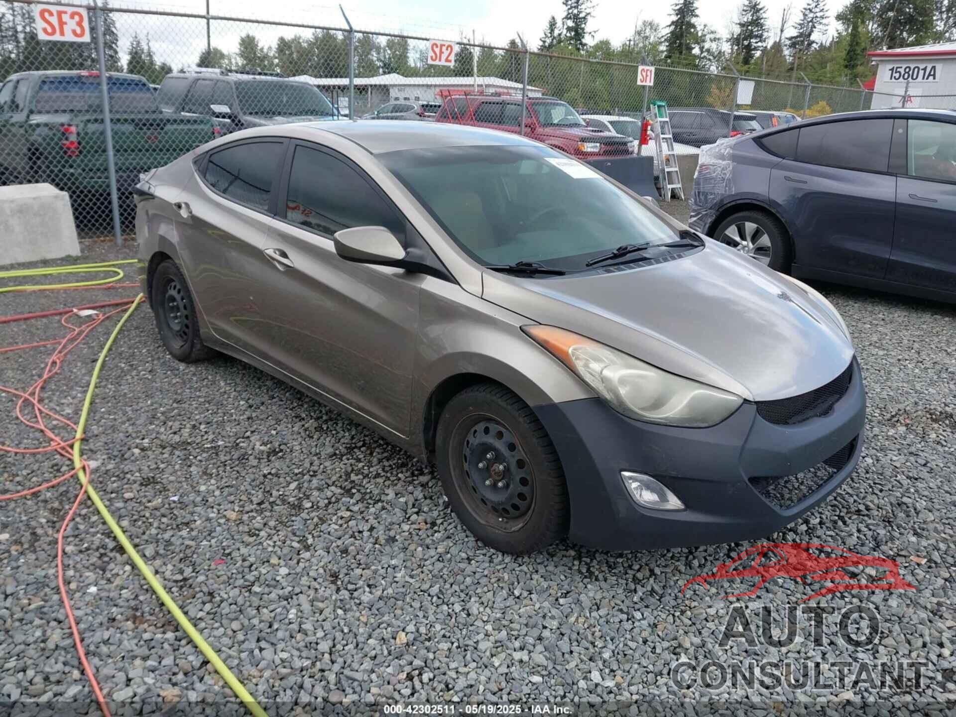 HYUNDAI ELANTRA 2011 - 5NPDH4AE4BH048957