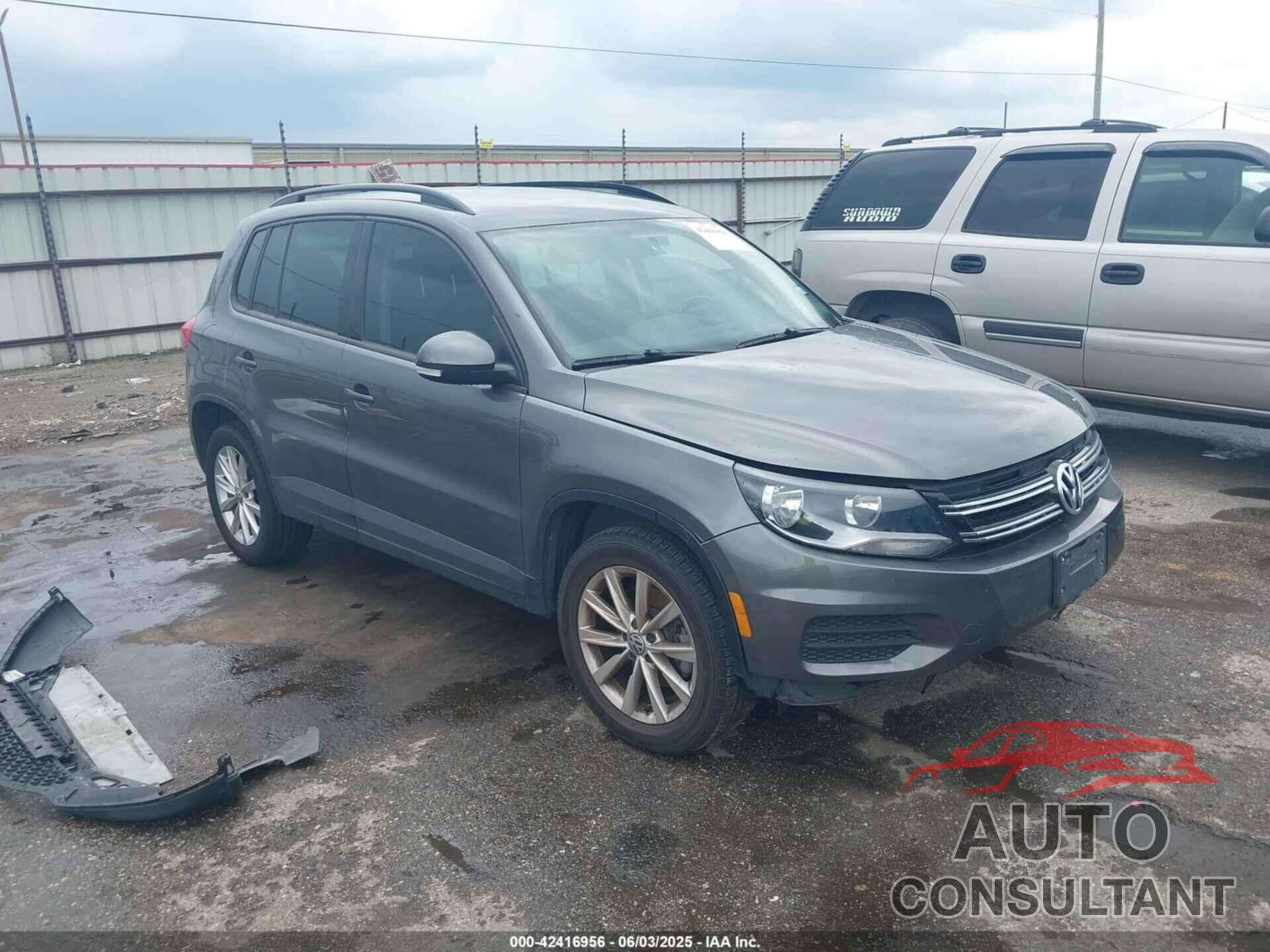 VOLKSWAGEN TIGUAN 2015 - WVGAV7AX7FW507117