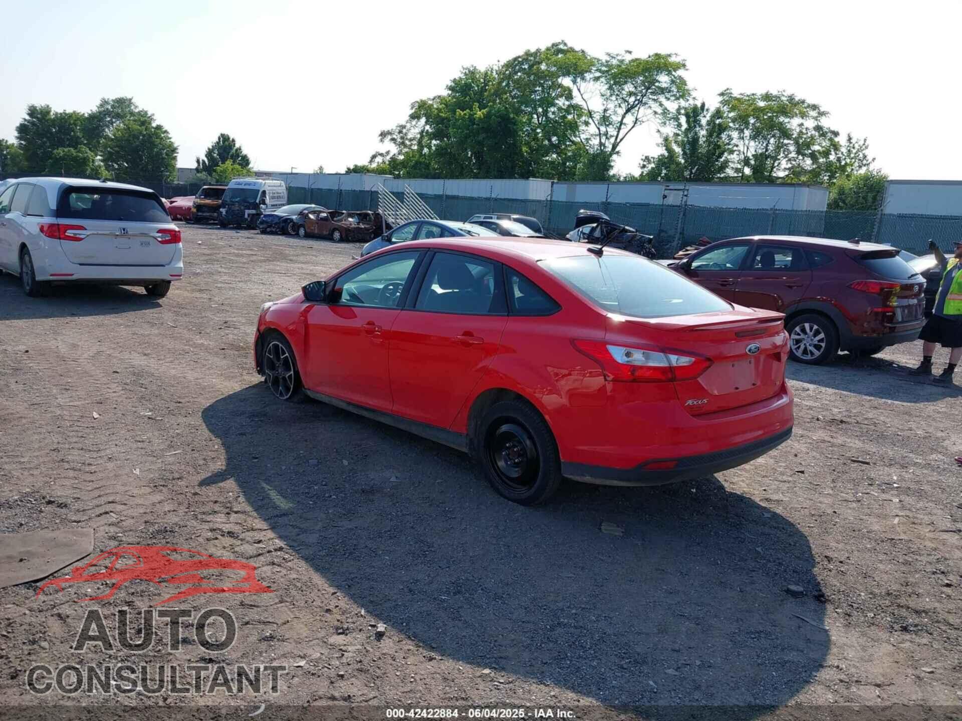 FORD FOCUS 2012 - 1FAHP3F29CL419613