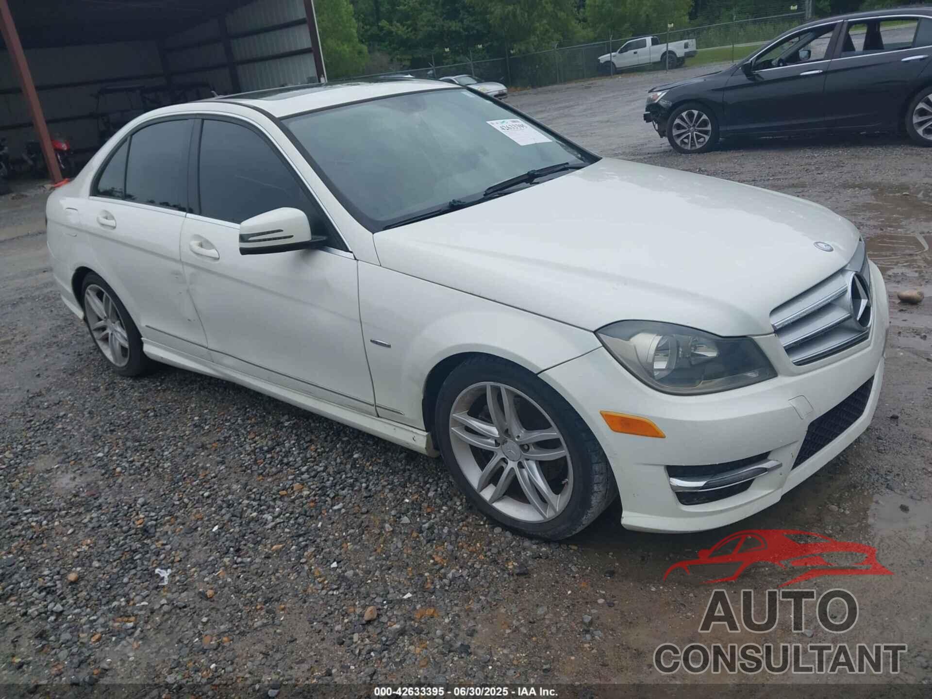 MERCEDES-BENZ C 250 2012 - WDDGF4HB8CA621887